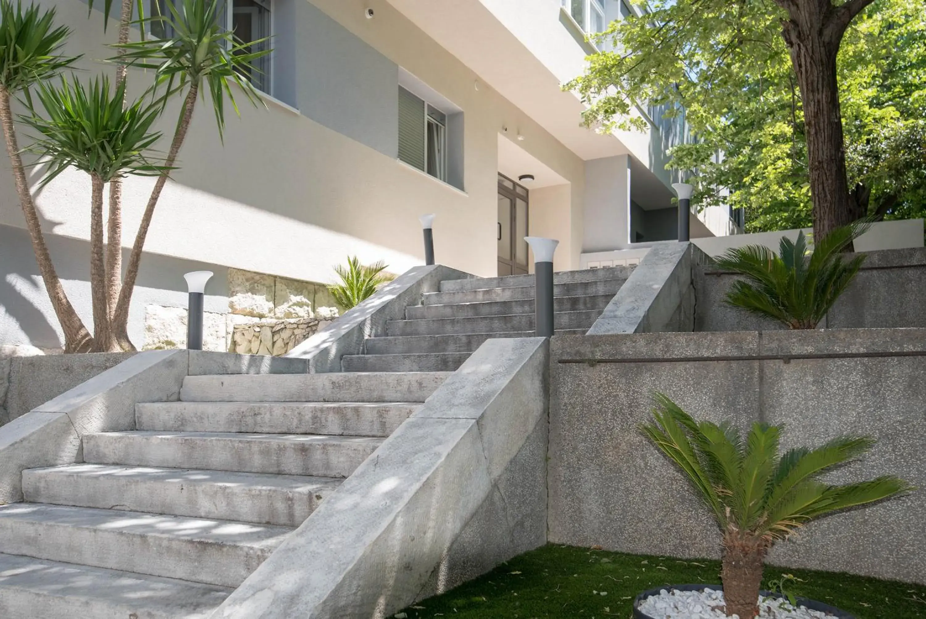 Property building in Bošket Luxury Rooms Property building in Bošket Luxury Rooms