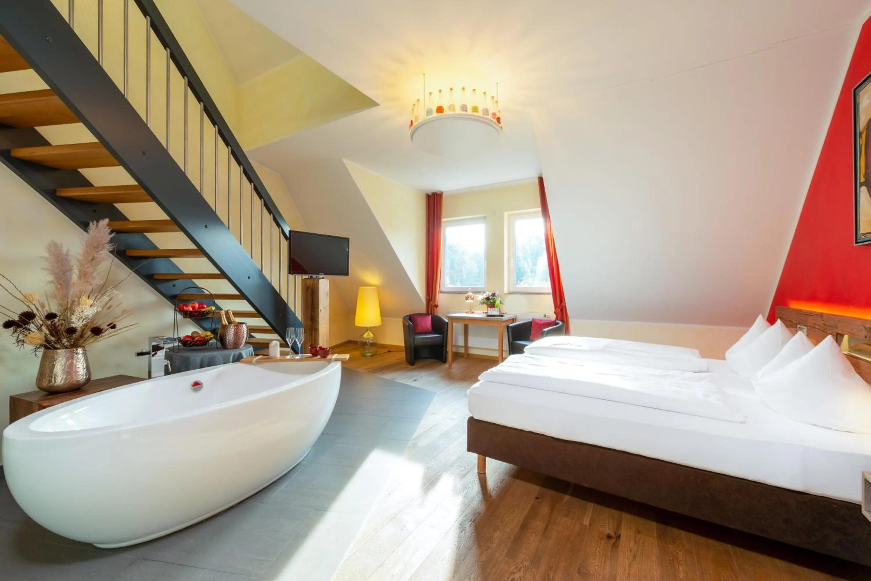 Photo of the whole room, Bed in BEHLs Genusshotel im Brennhaus