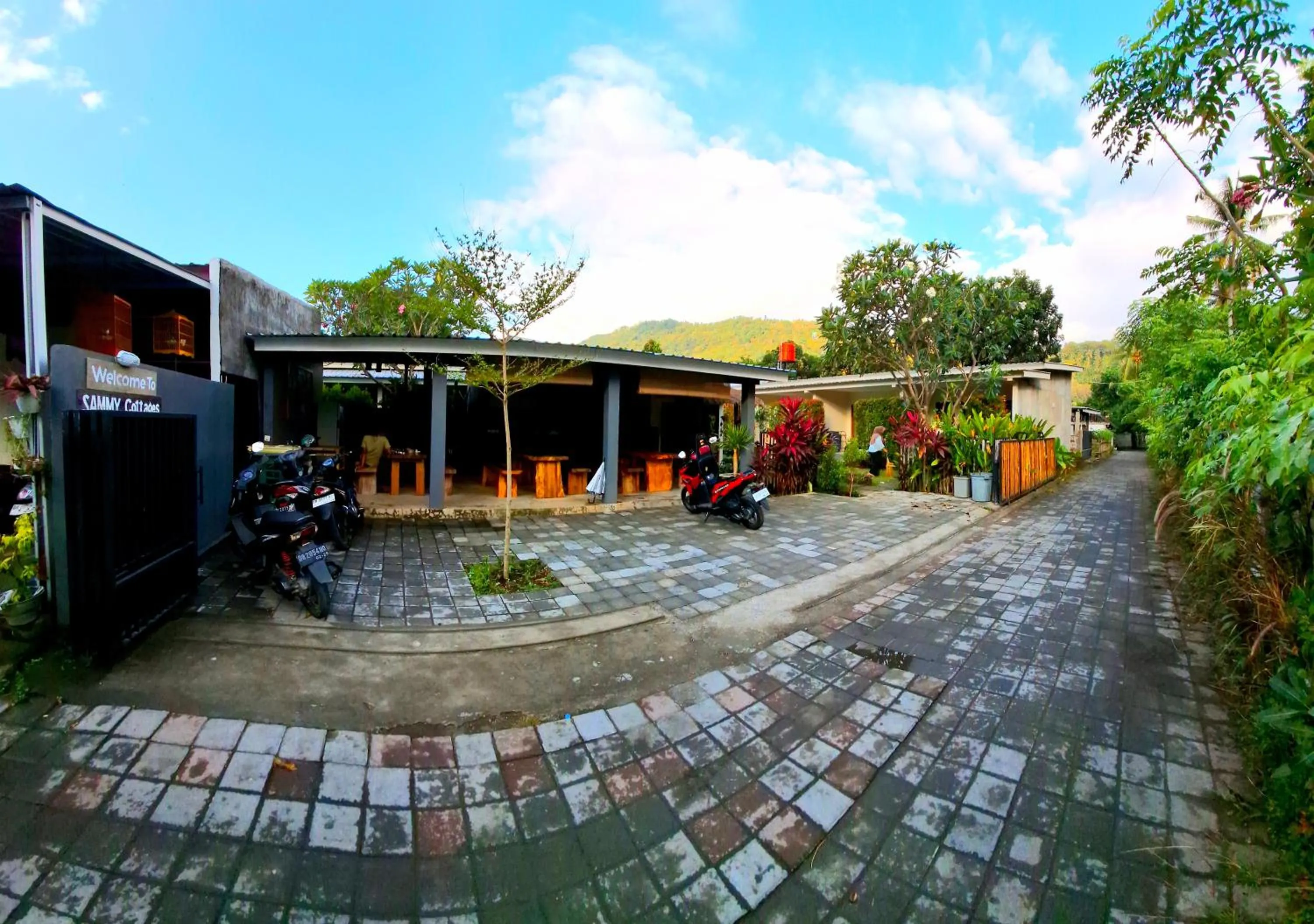 Property building in Sammy Cottage Senggigi