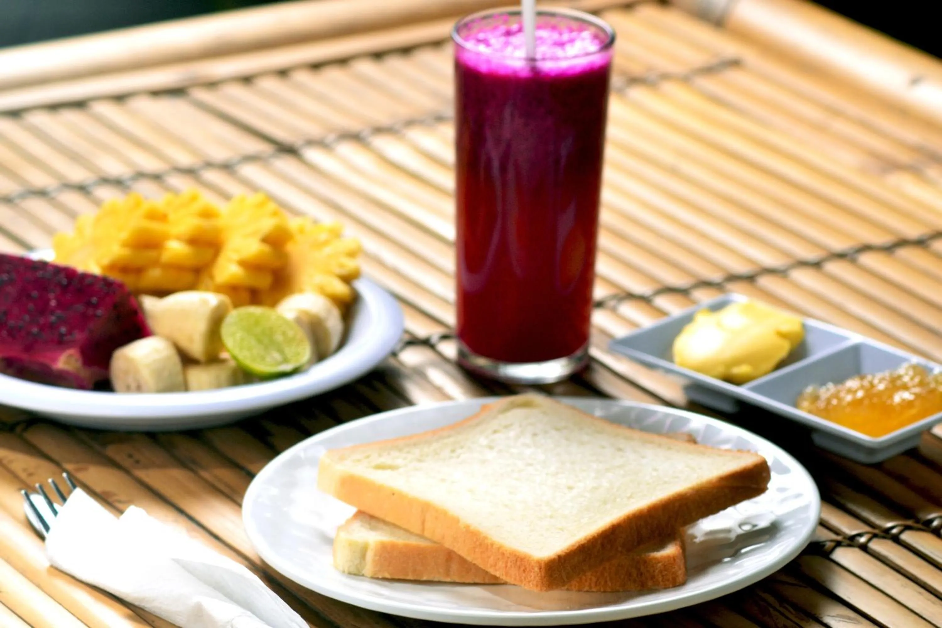 Food and drinks in Sammy Cottage Senggigi