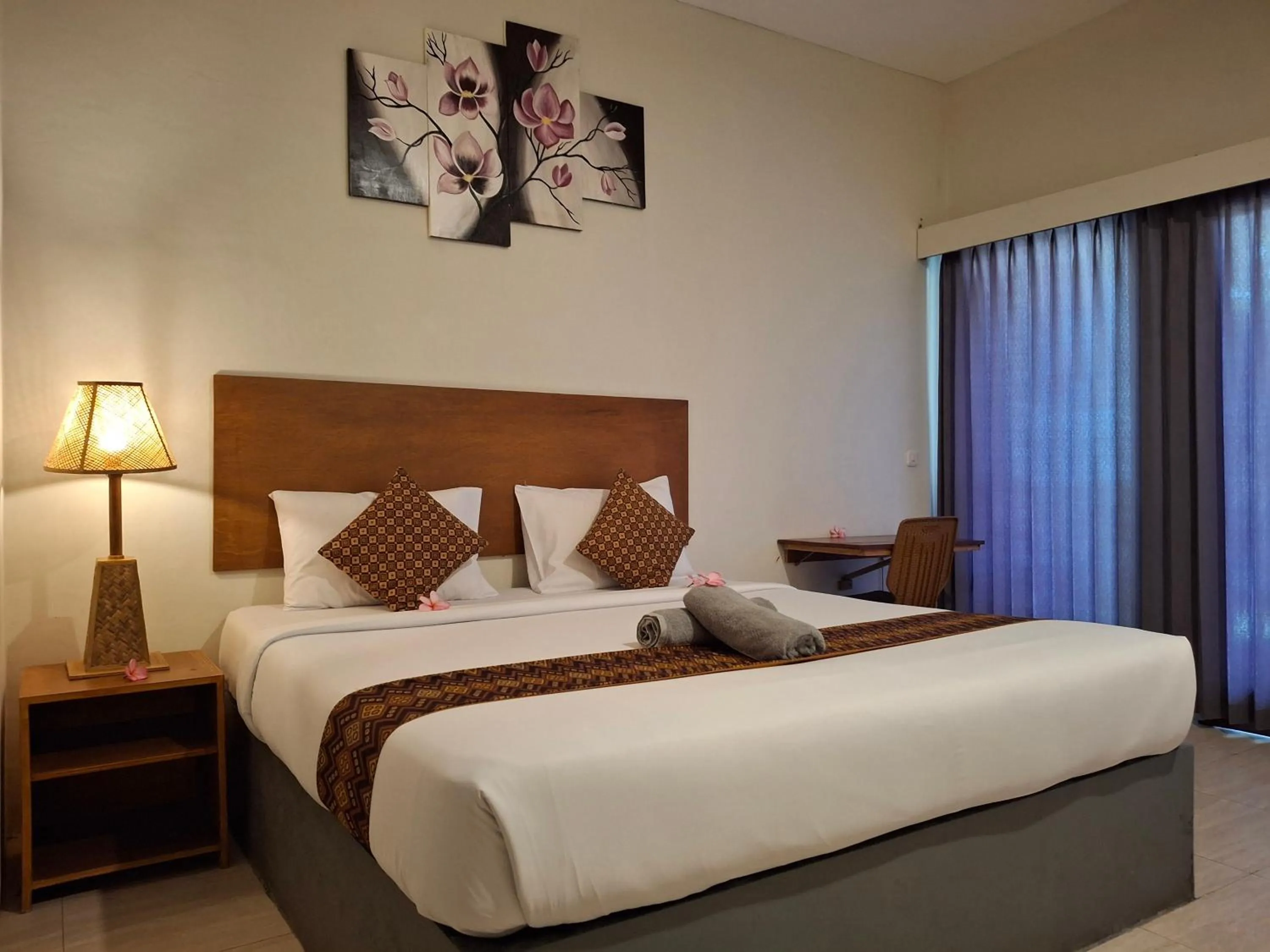 Bed in Sammy Cottage Senggigi