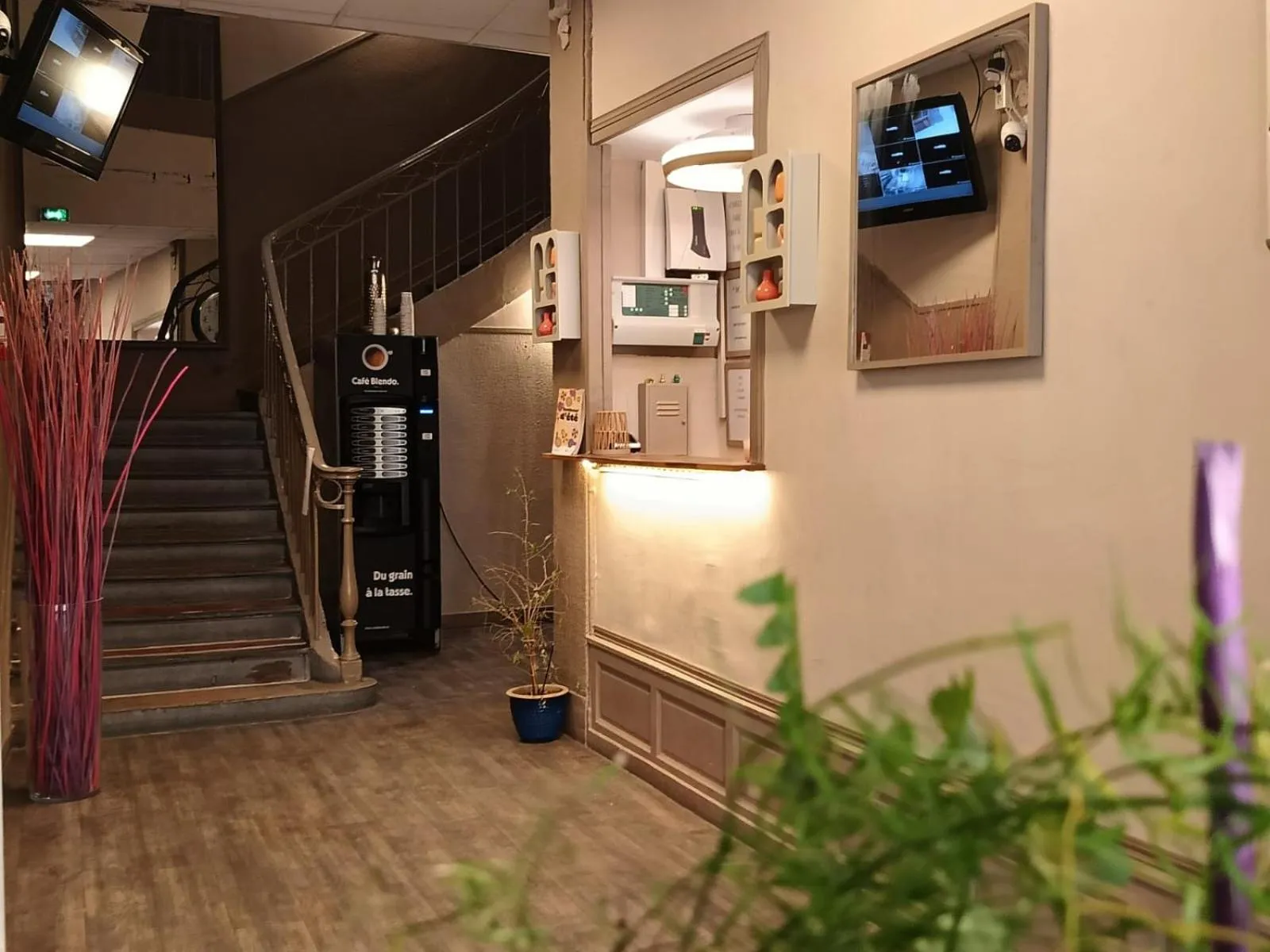 Lobby or reception in HOTEL SYLVABELLE