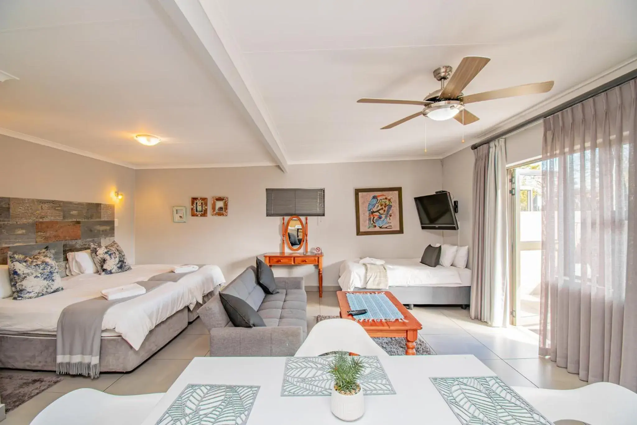 Comfort Apartment in Glen Maine Guest House Comfort Apartment in Glen Maine Guest House