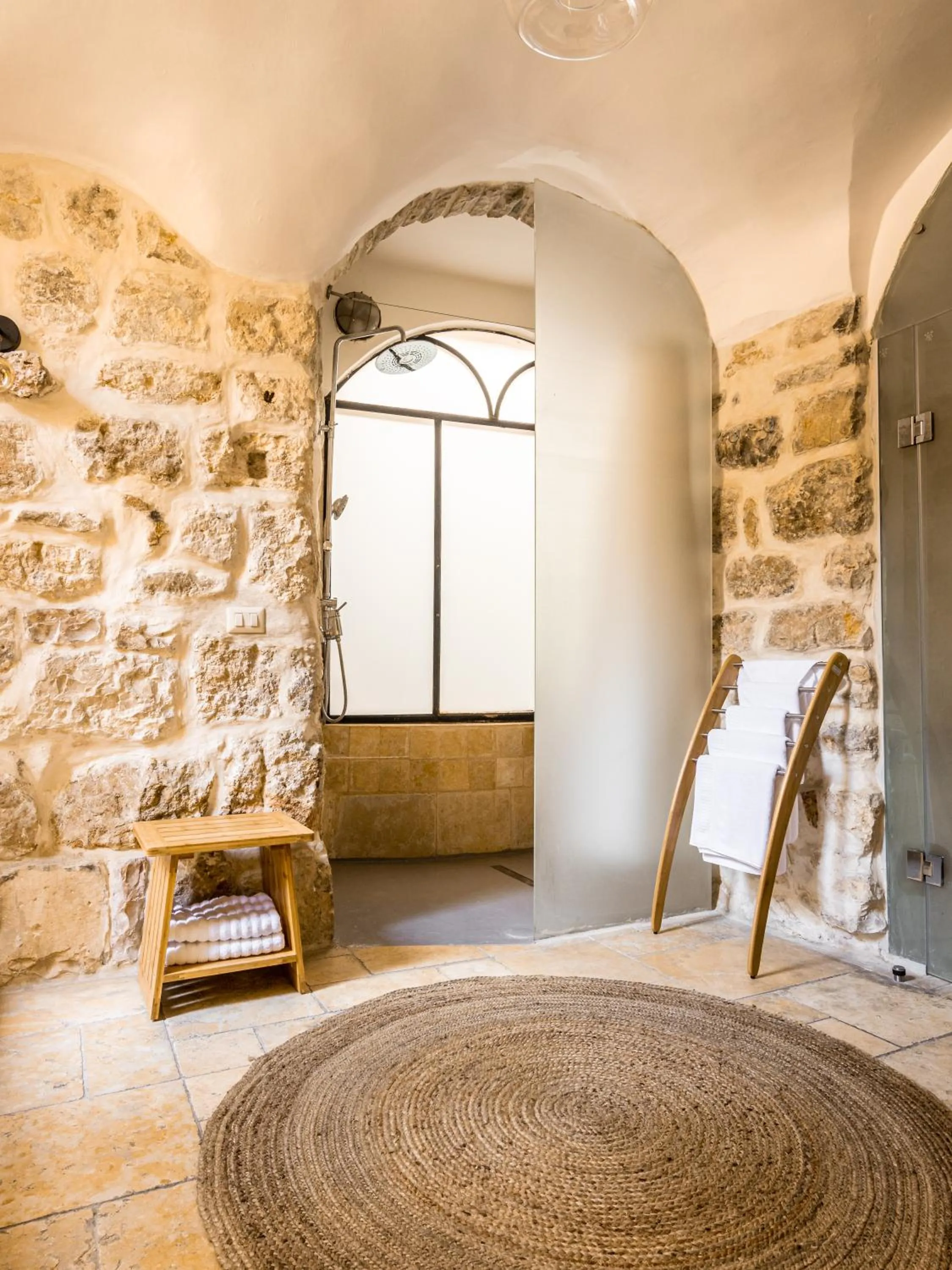 Flora Valley Boutique Hotel