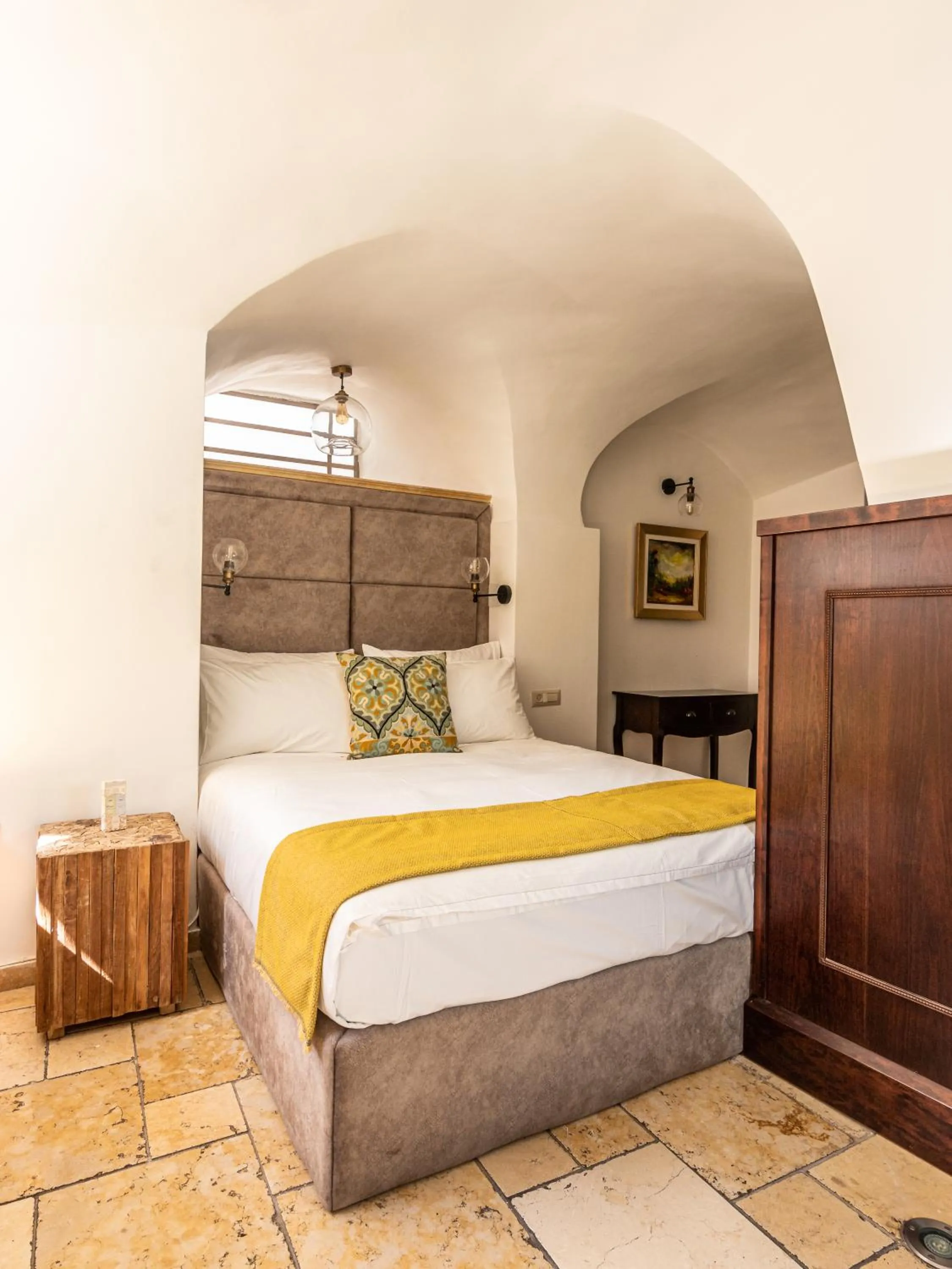 Bed in Flora Valley Boutique Hotel