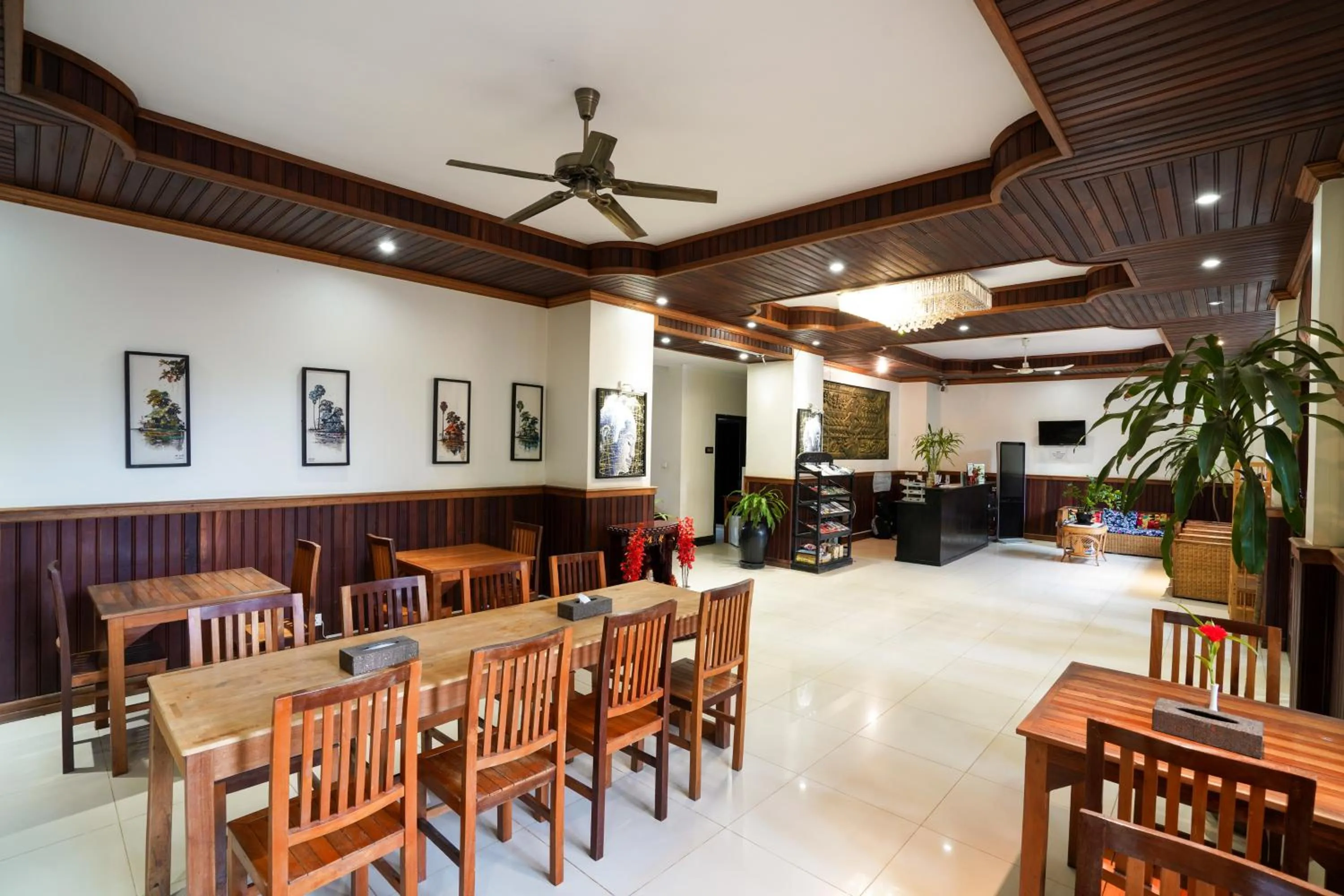 Restaurant/places to eat in Tan Sokchea Boutique