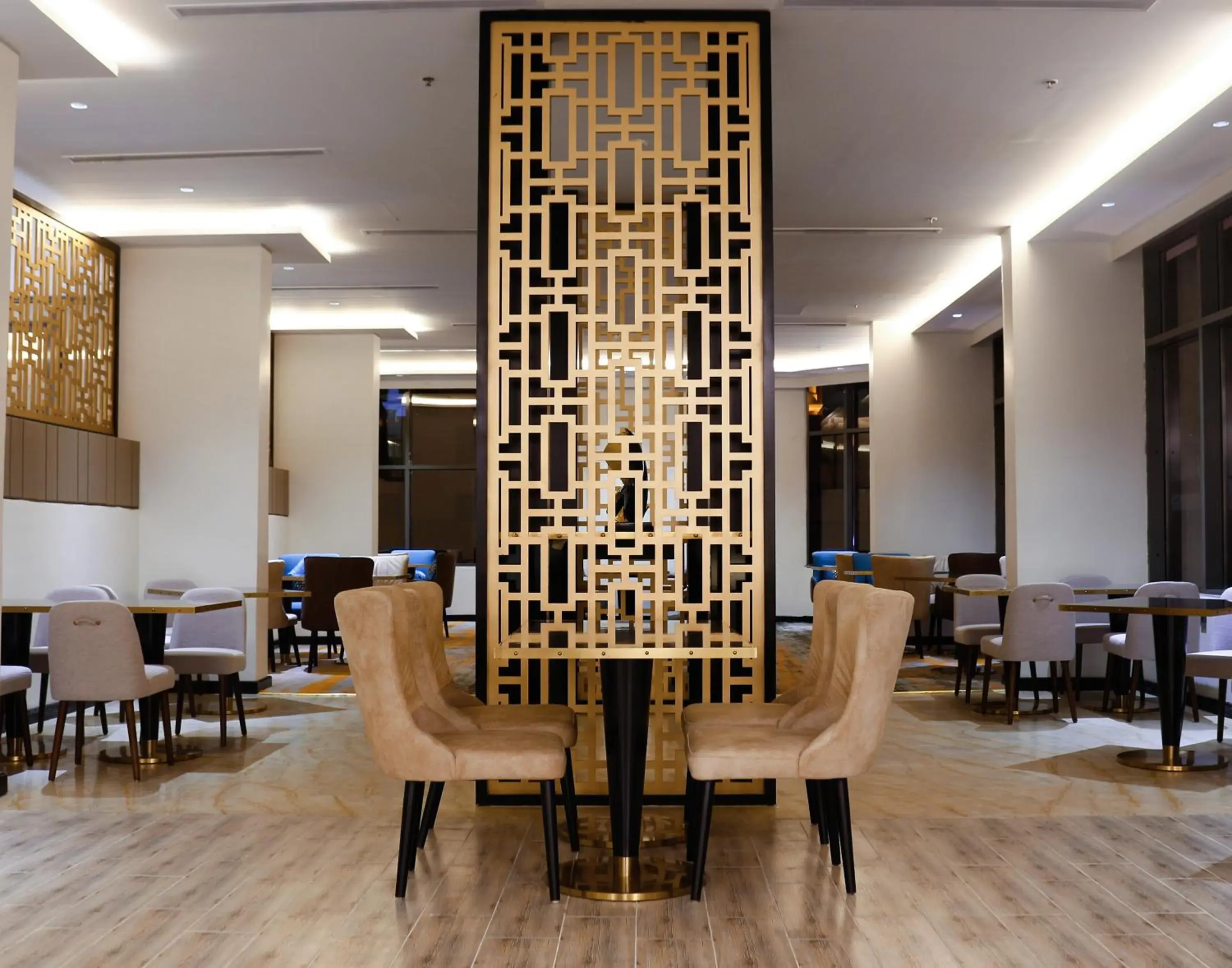 Restaurant/places to eat in Iris Boutique Taif Heart Restaurant/places to eat in Iris Boutique Taif Heart