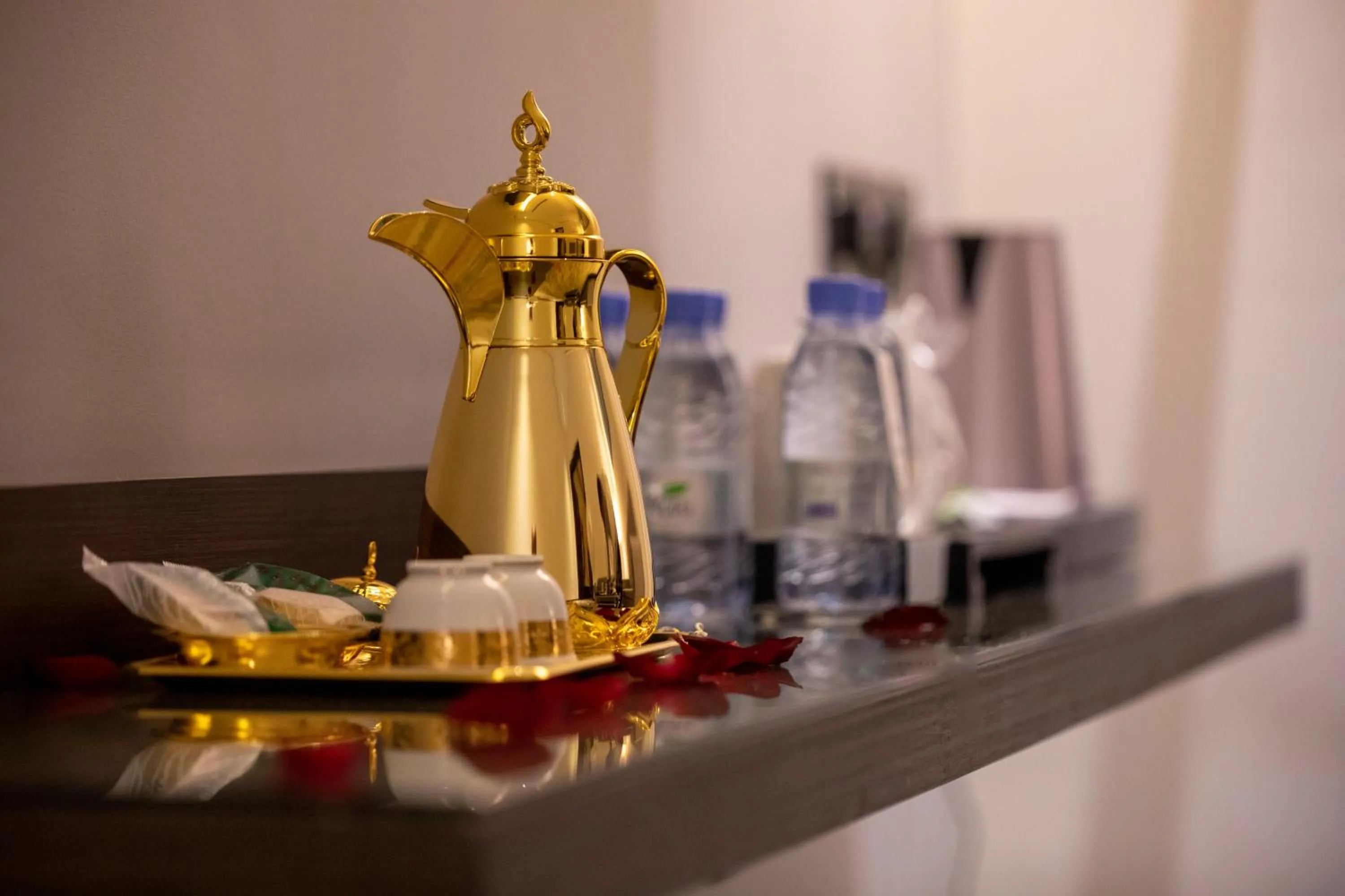Coffee/tea facilities in Iris Boutique Taif Heart