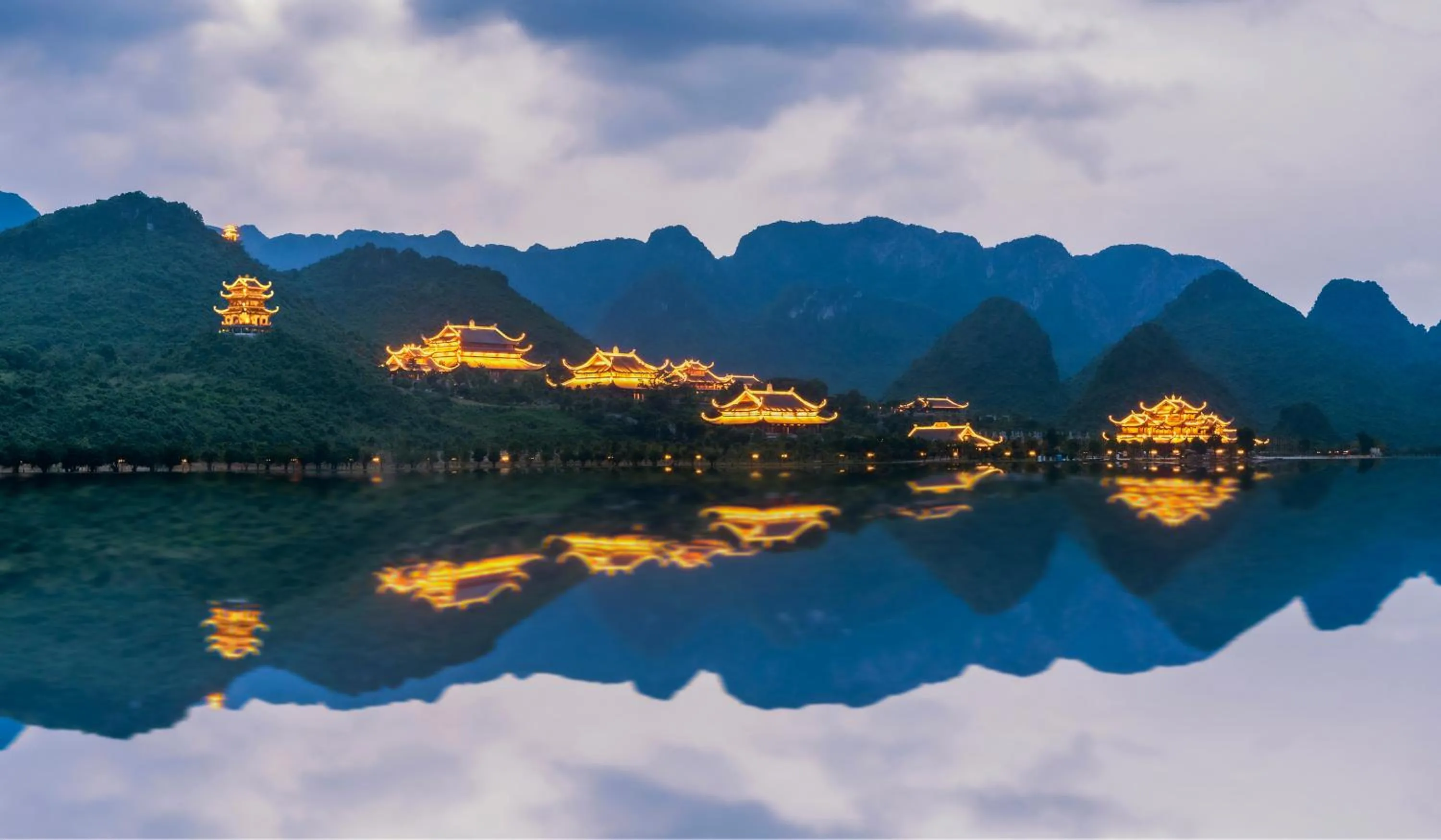 Natural landscape in Tam Chuc Complex