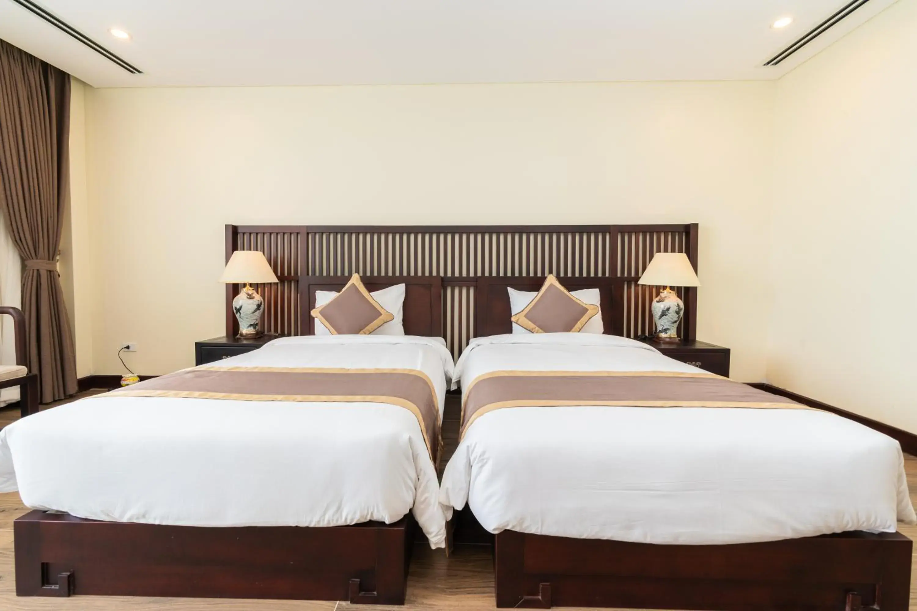 Superior Twin Room with Garden View in Tam Chuc Complex Superior Twin Room with Garden View in Tam Chuc Complex