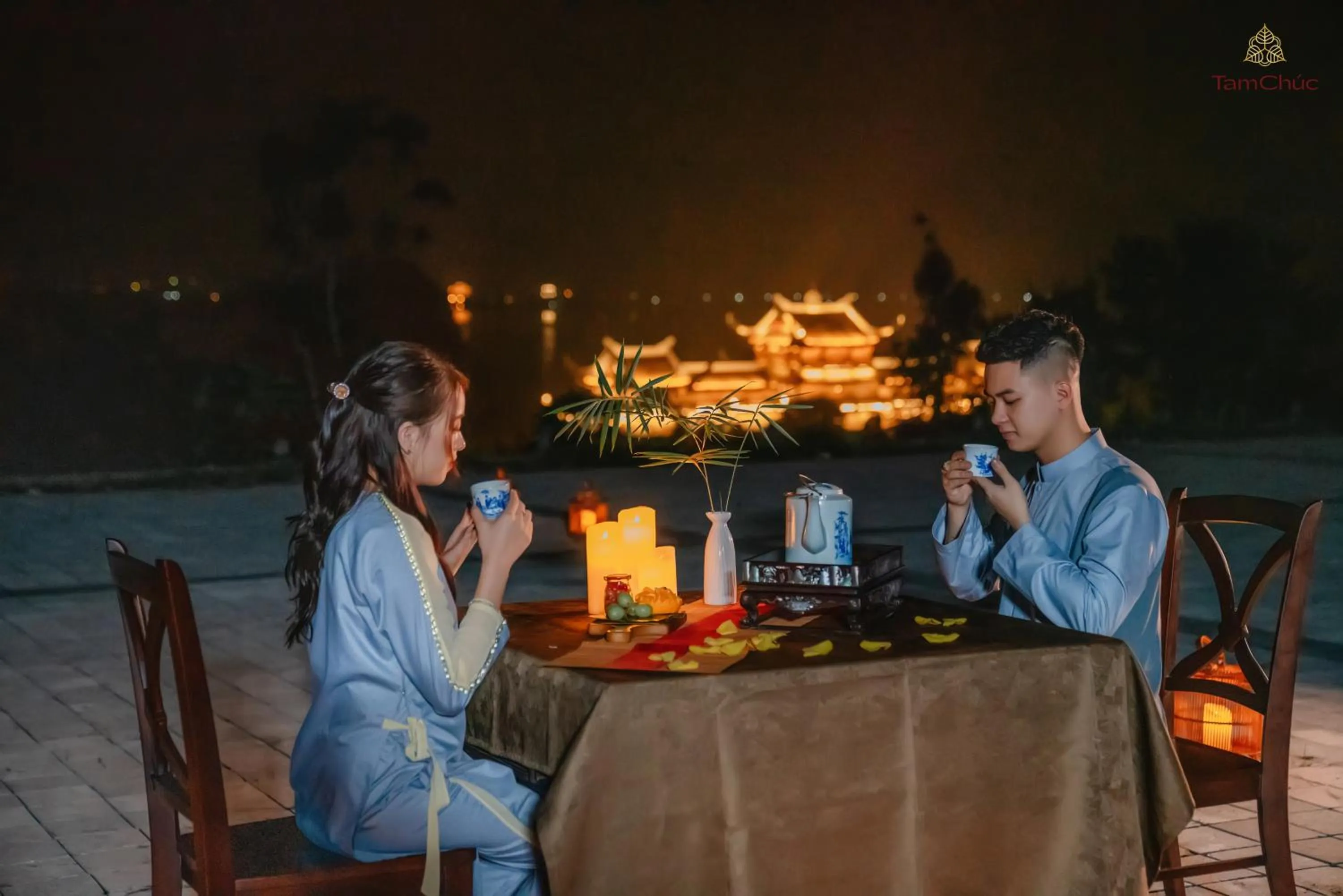 Food and drinks in Tam Chuc Complex