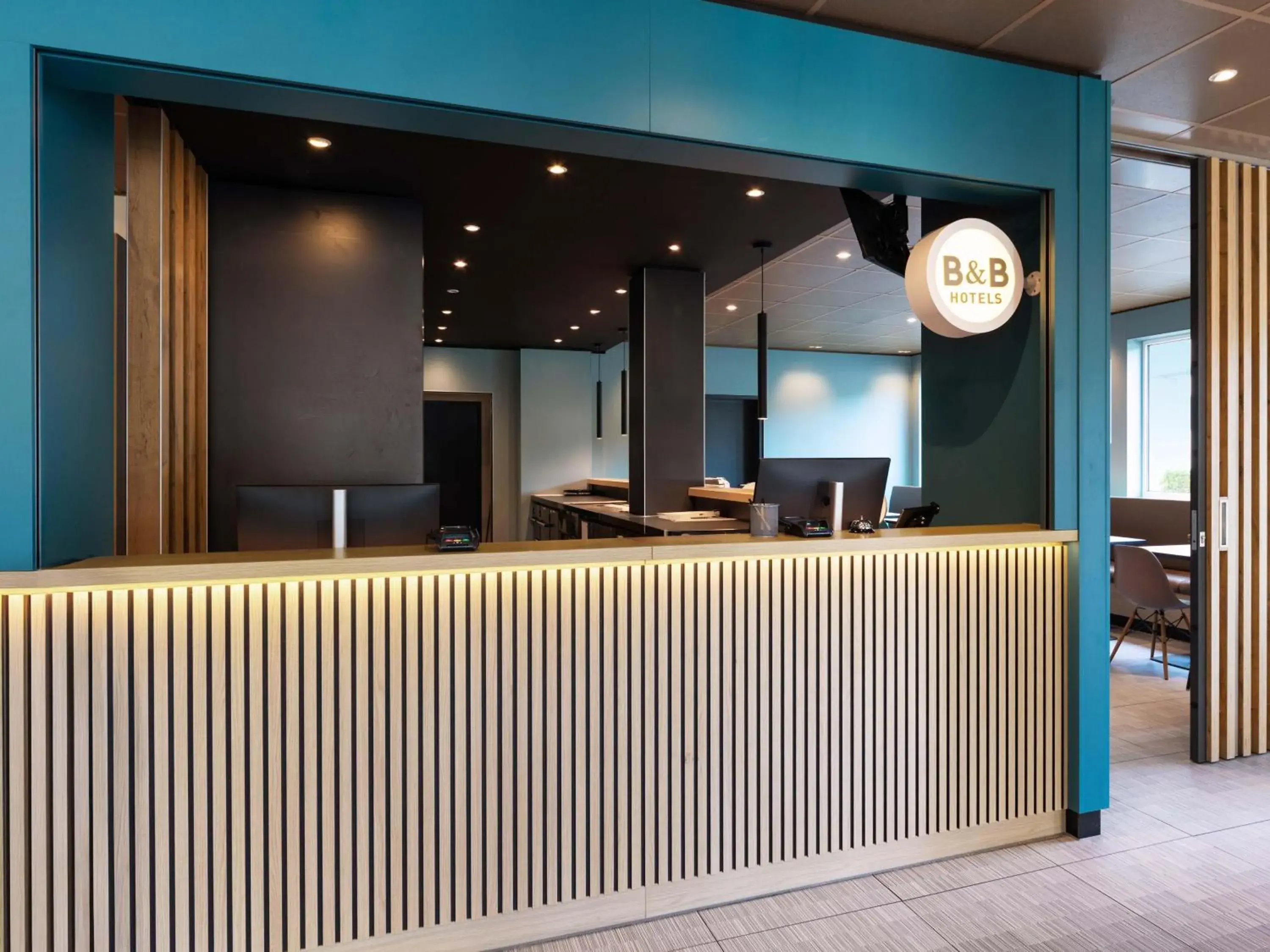 Lobby or reception in B&B HOTEL Wuppertal-City Lobby or reception in B&B HOTEL Wuppertal-City