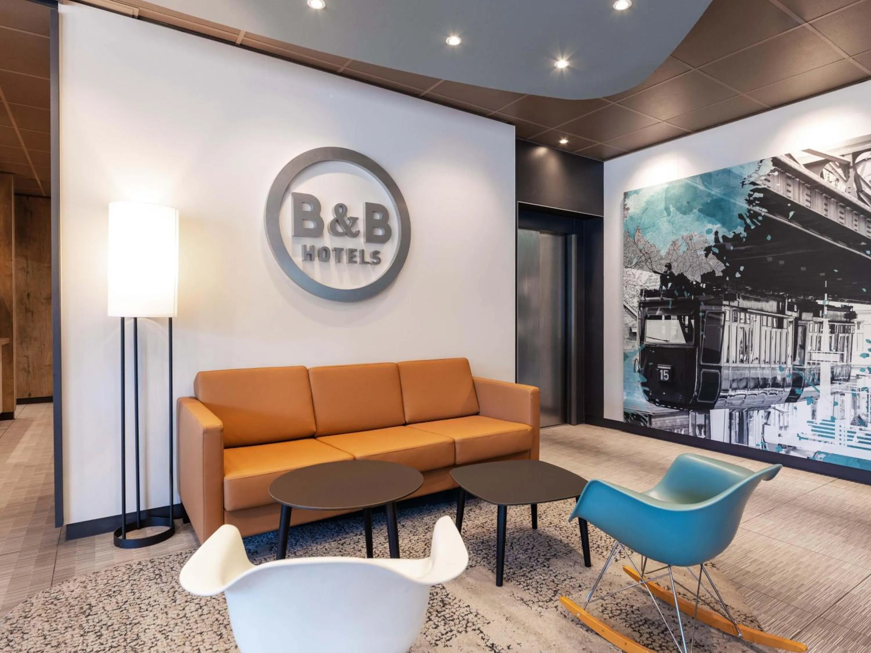 Lobby or reception in B&B HOTEL Wuppertal-City