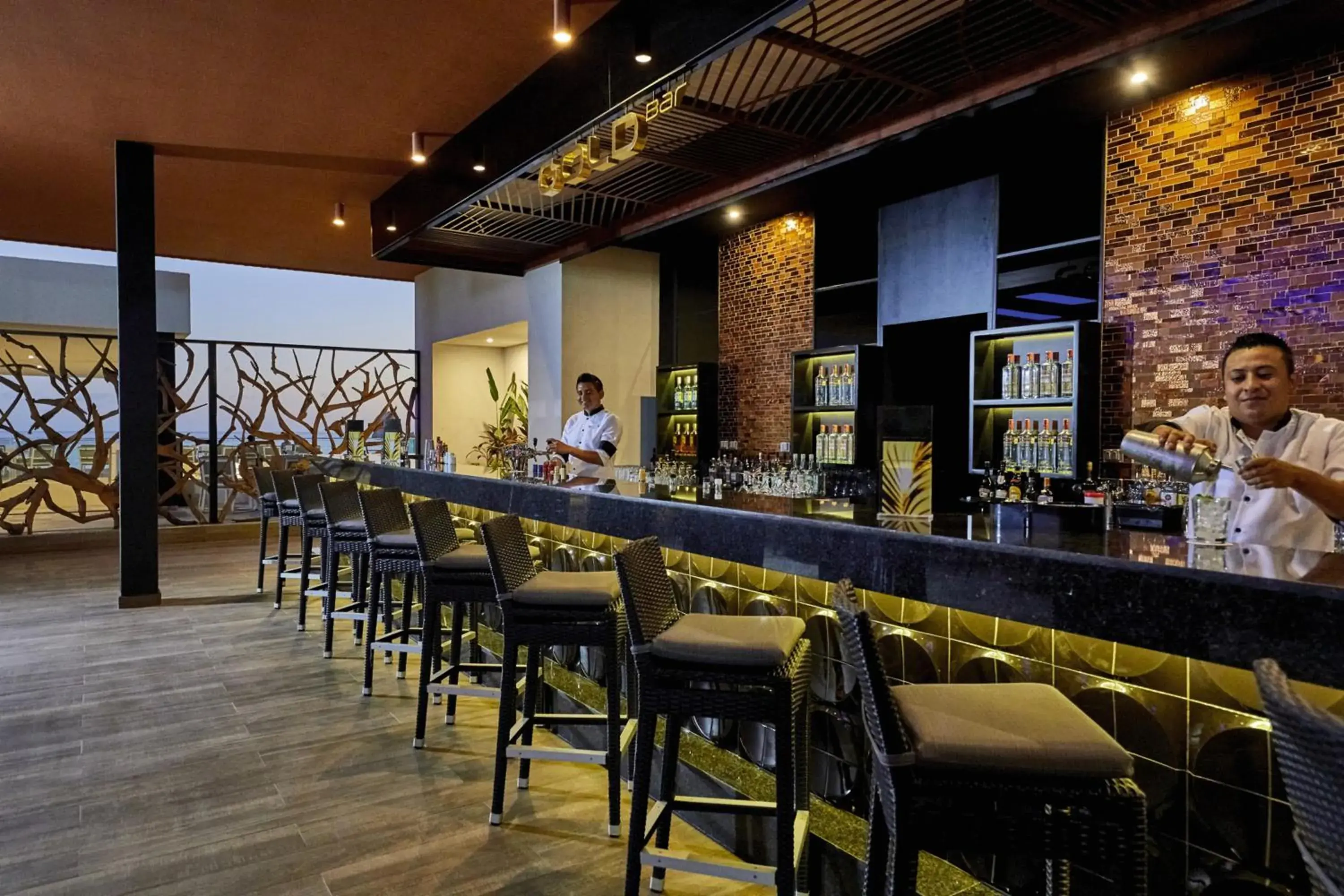 Lounge or bar in Riu Palace Baja California - Adults Only - All Inclusive Lounge or bar in Riu Palace Baja California - Adults Only - All Inclusive