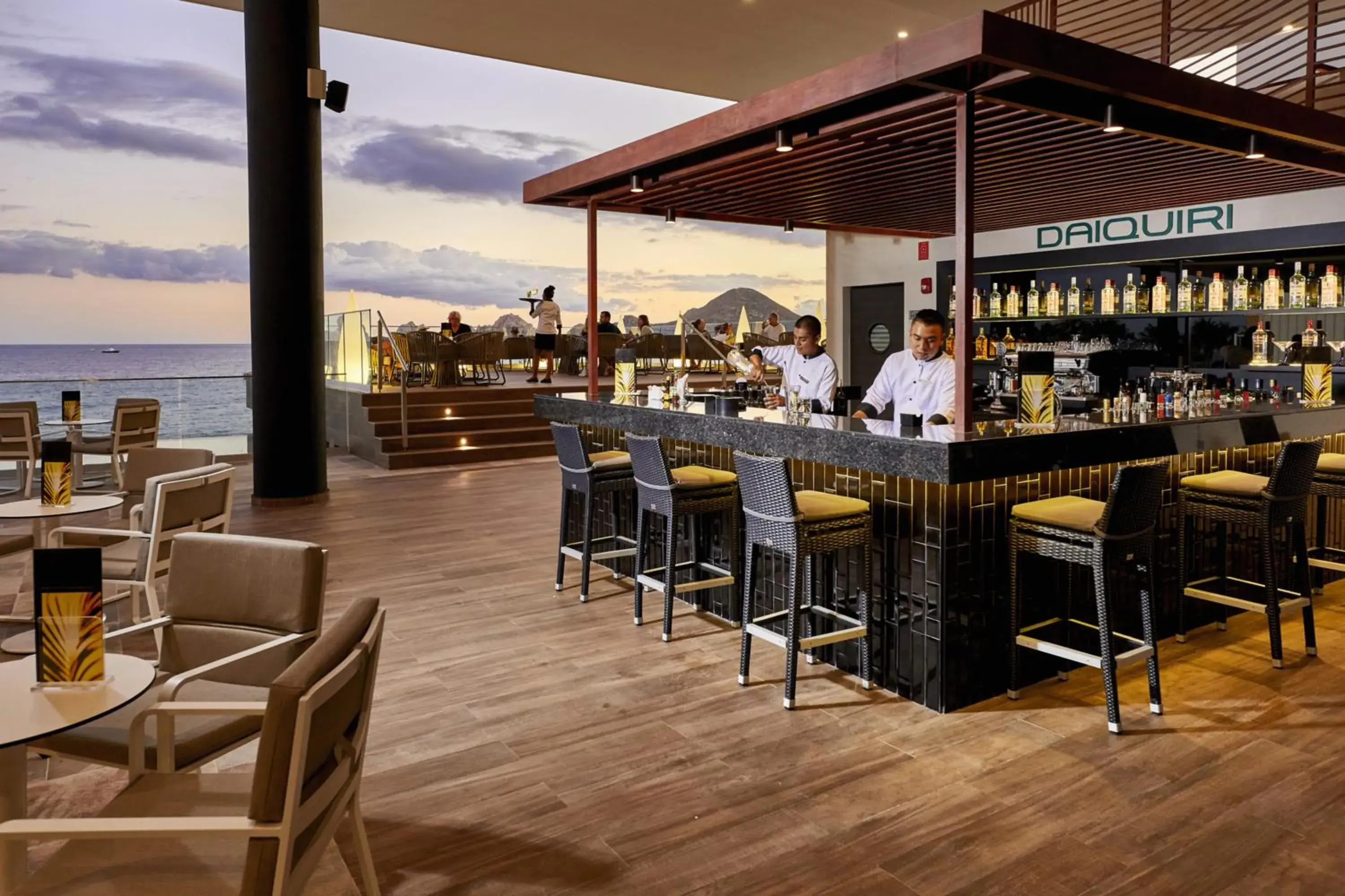 Lounge or bar in Riu Palace Baja California - Adults Only - All Inclusive Lounge or bar in Riu Palace Baja California - Adults Only - All Inclusive