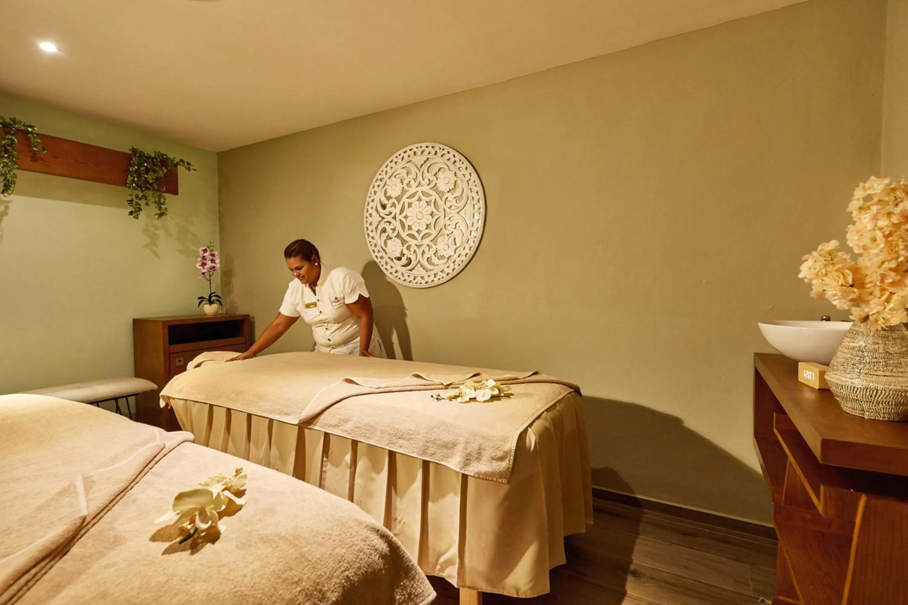 Massage in Riu Palace Baja California - Adults Only - All Inclusive