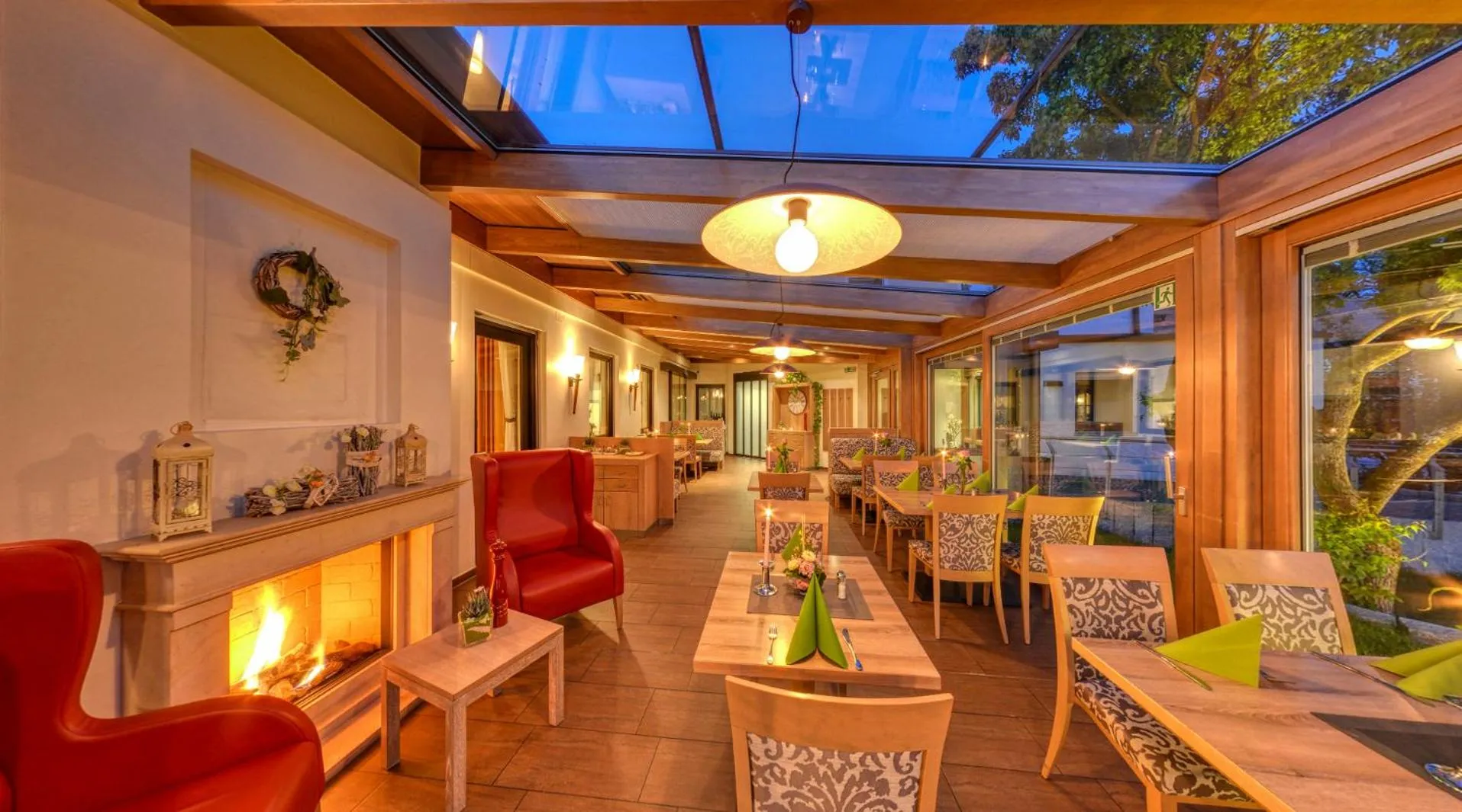 Restaurant/places to eat in Landhotel Seerose