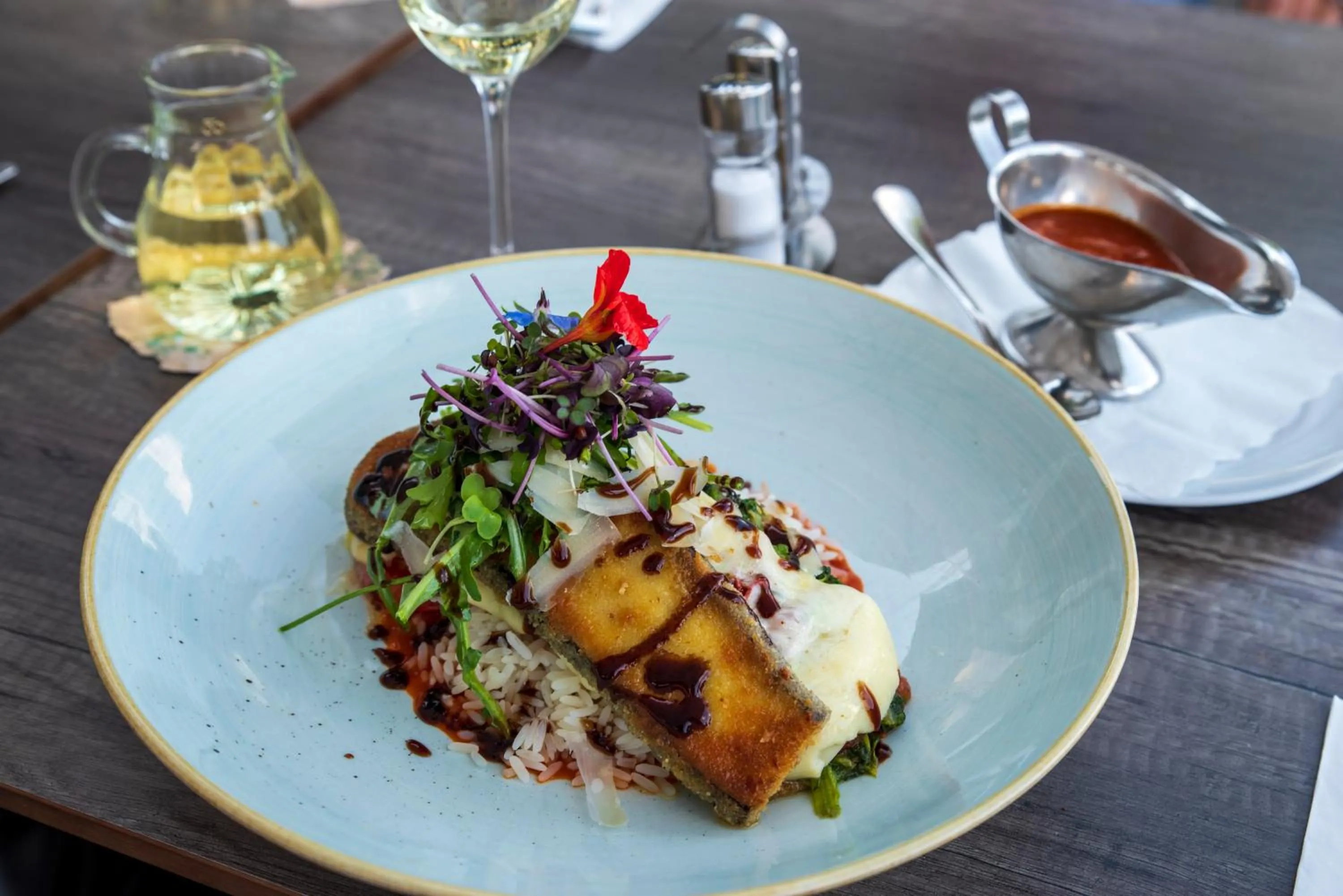 Food and drinks in Landhotel Seerose