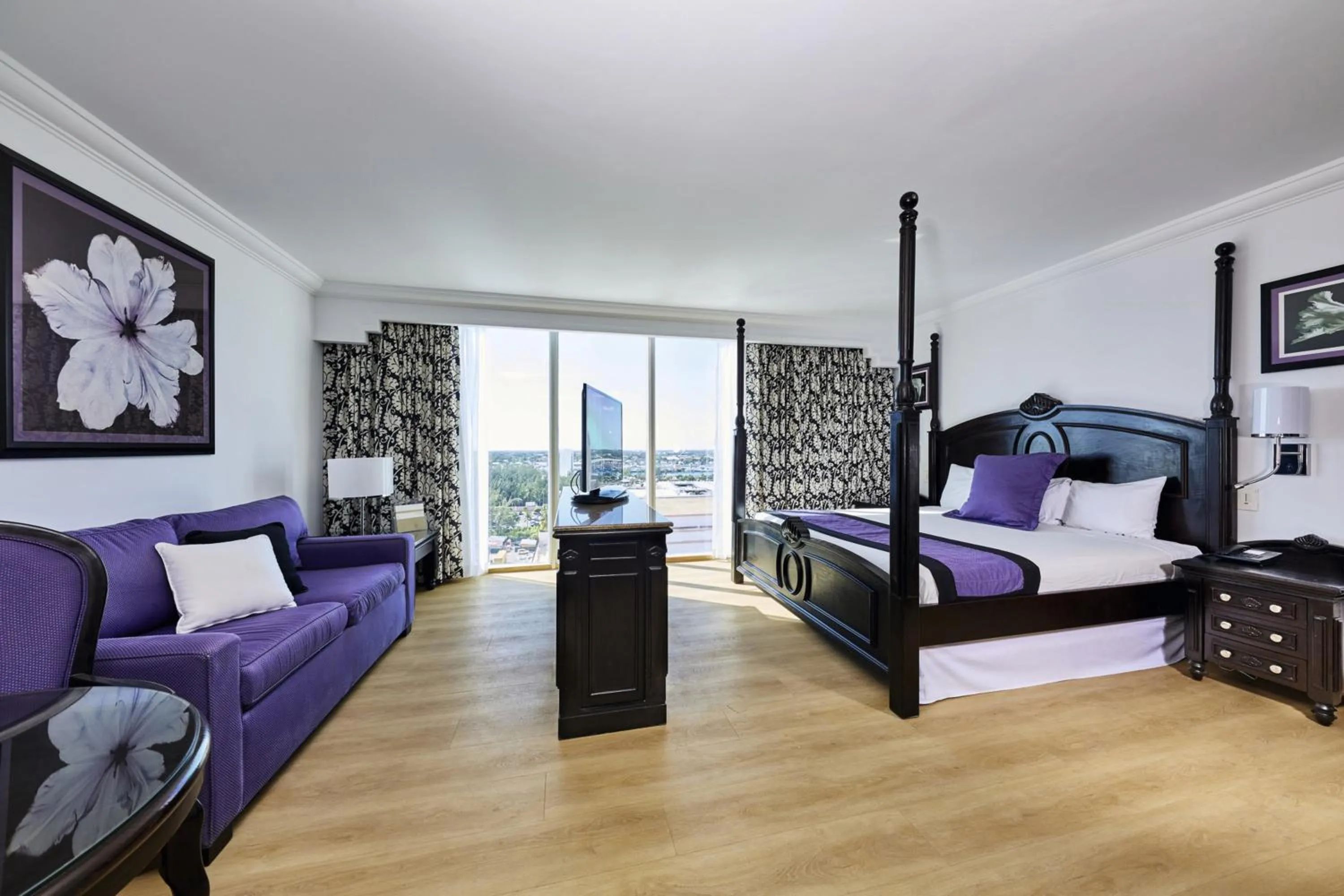 Bed in Riu Palace Paradise Island - Adults Only - All Inclusive