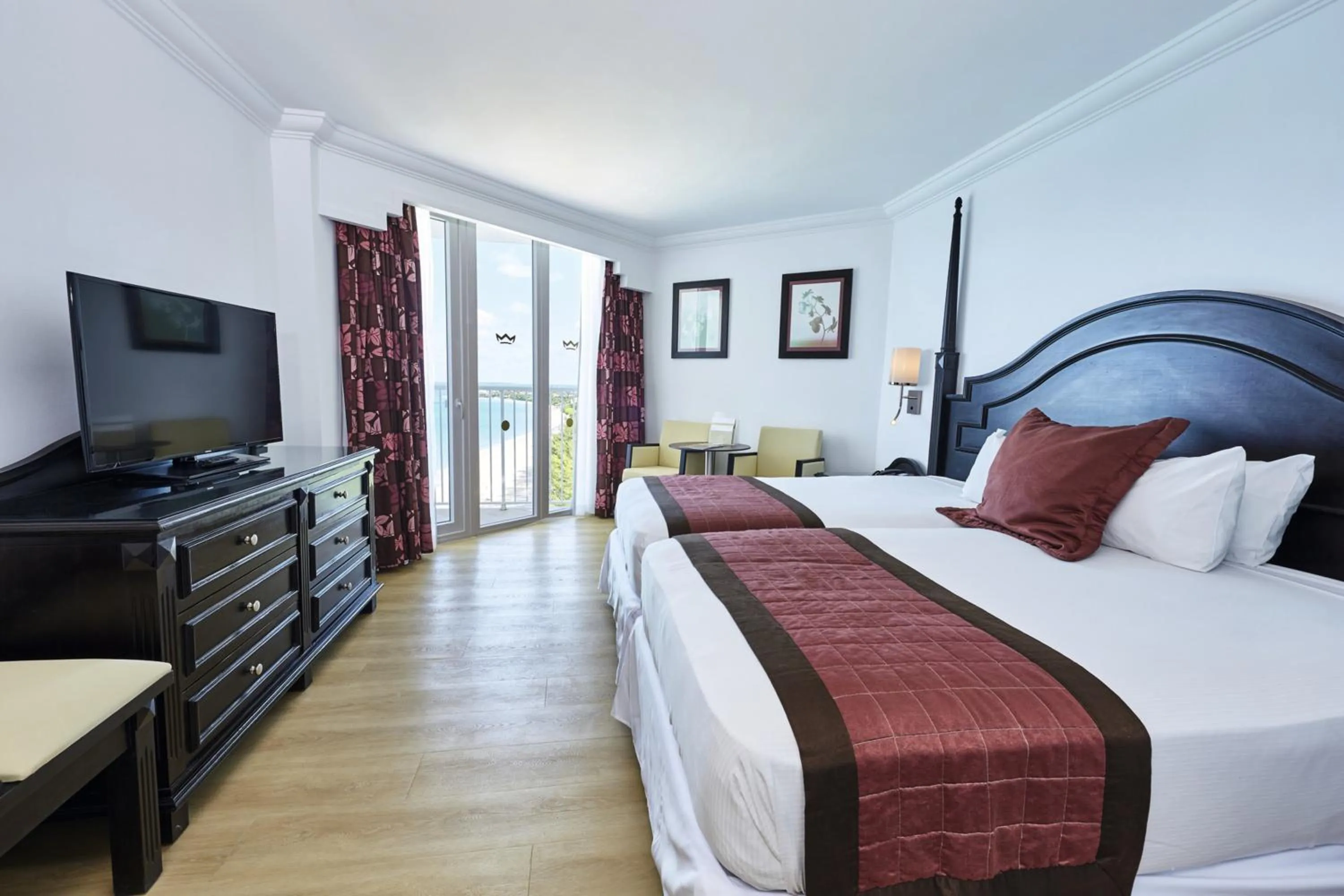 Bed in Riu Palace Paradise Island - Adults Only - All Inclusive