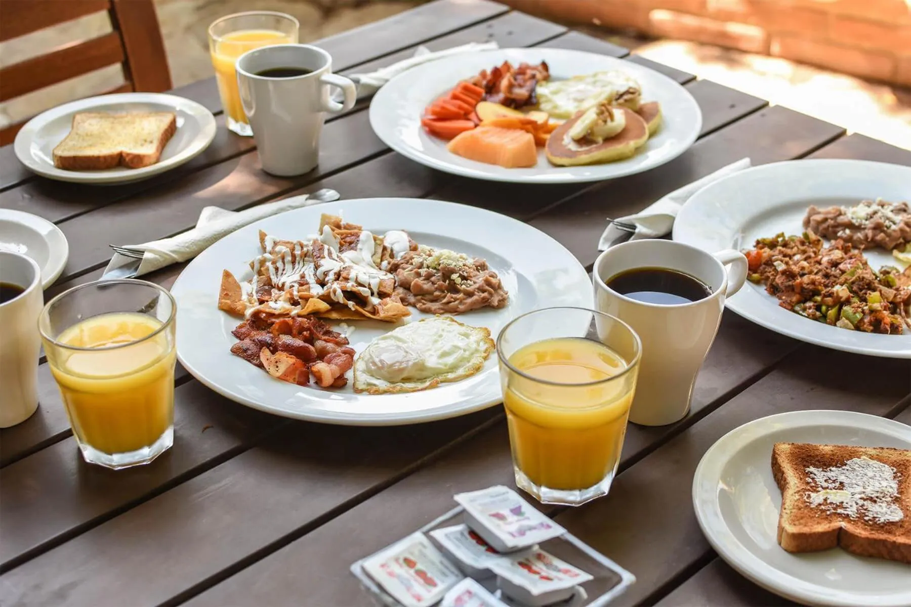 Breakfast in Quinta Monasterio