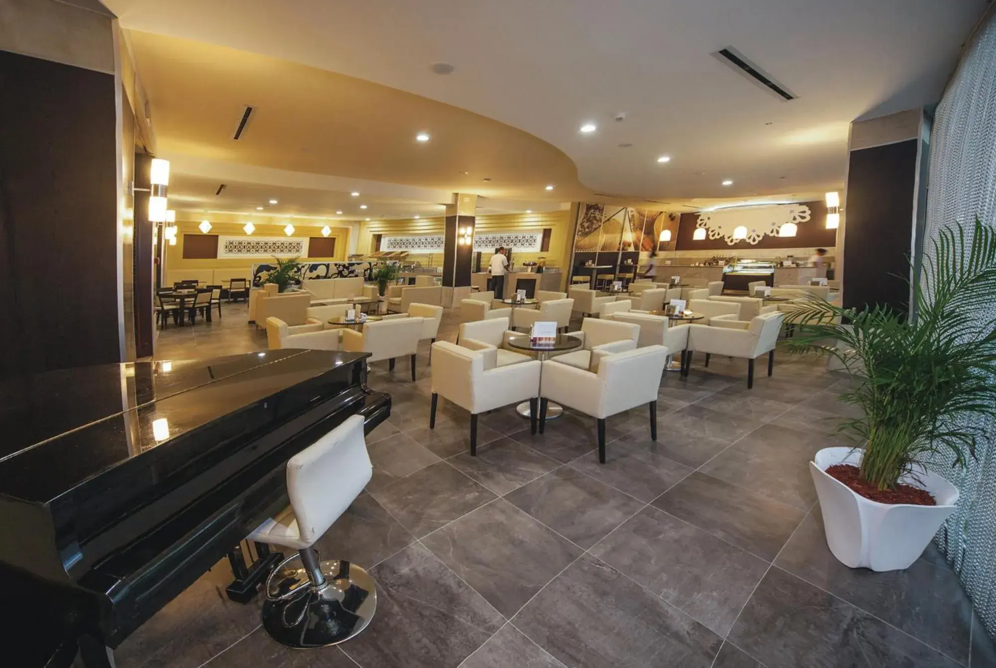 Lounge or bar in Riu Palace Antillas - Adults Only - All Inclusive Lounge or bar in Riu Palace Antillas - Adults Only - All Inclusive