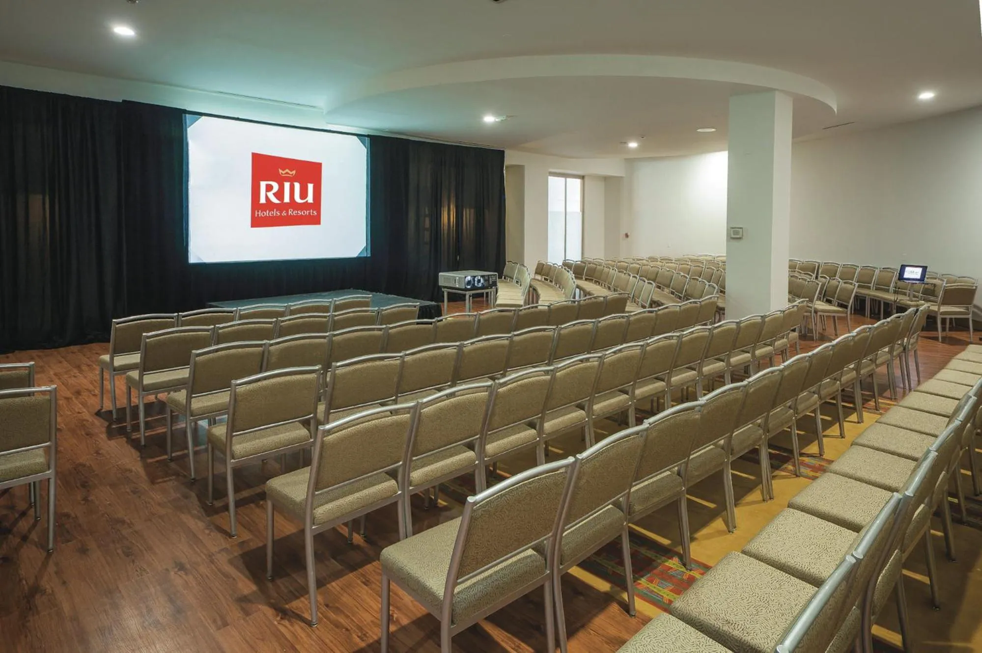 Living room in Riu Palace Antillas - Adults Only - All Inclusive