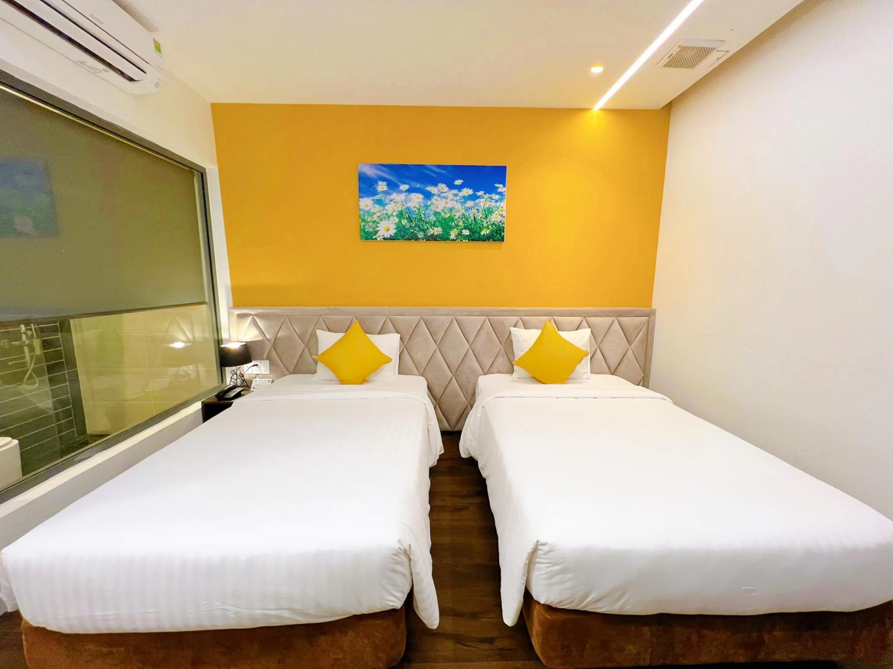 Photo of the whole room, Bed in Stillus Boutique Hotel Dalat