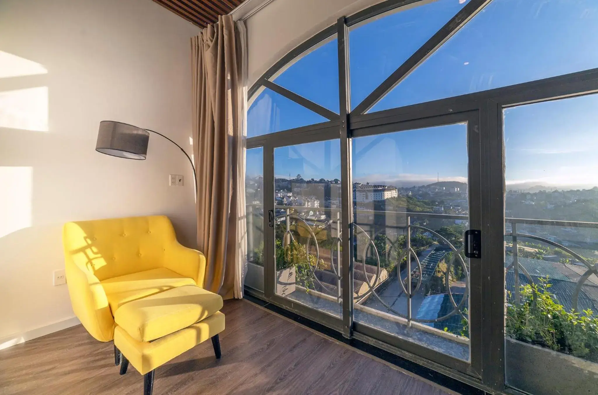 Sea view in Stillus Boutique Hotel Dalat Sea view in Stillus Boutique Hotel Dalat