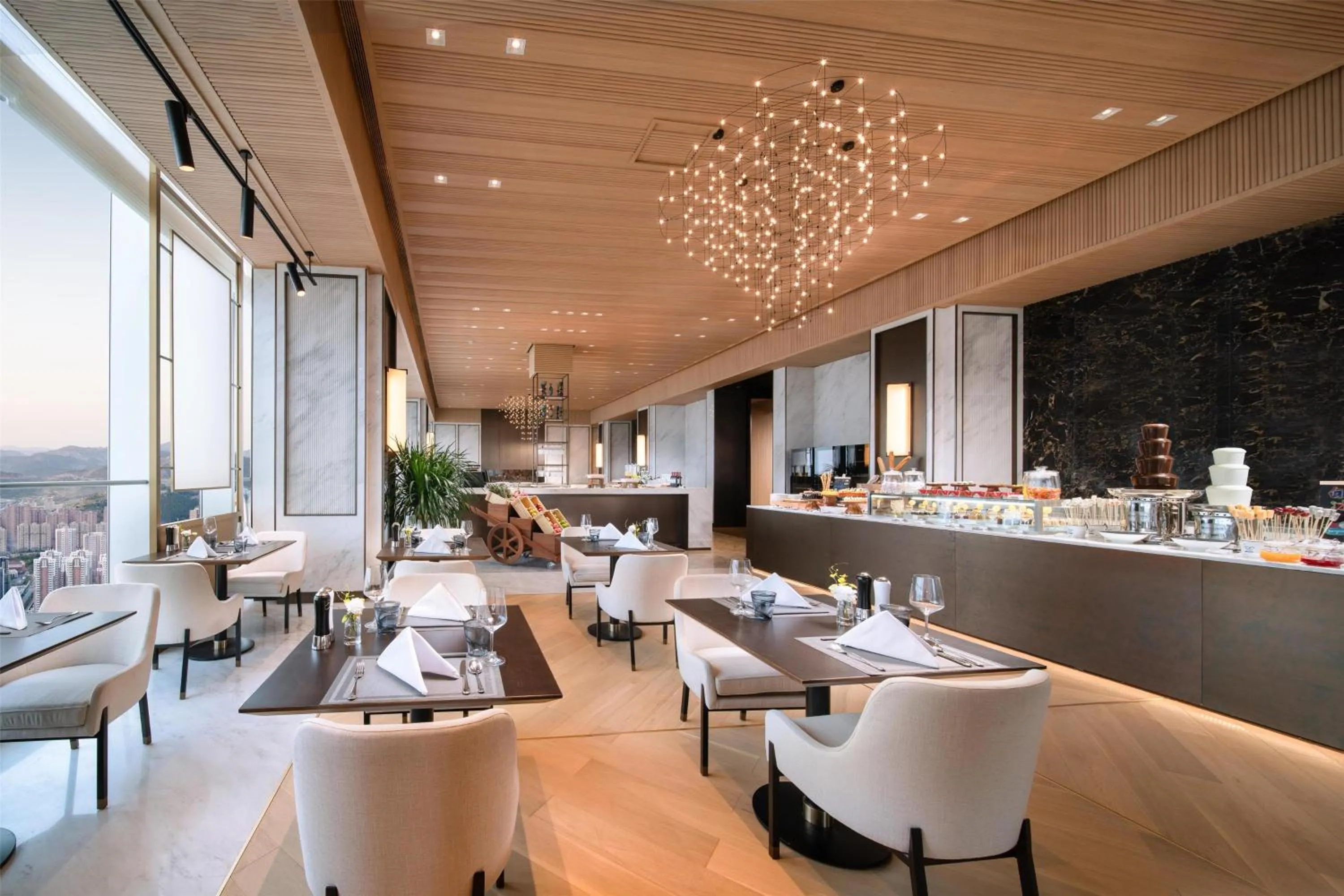 Restaurant/places to eat in Kempinski Hotel Jinan