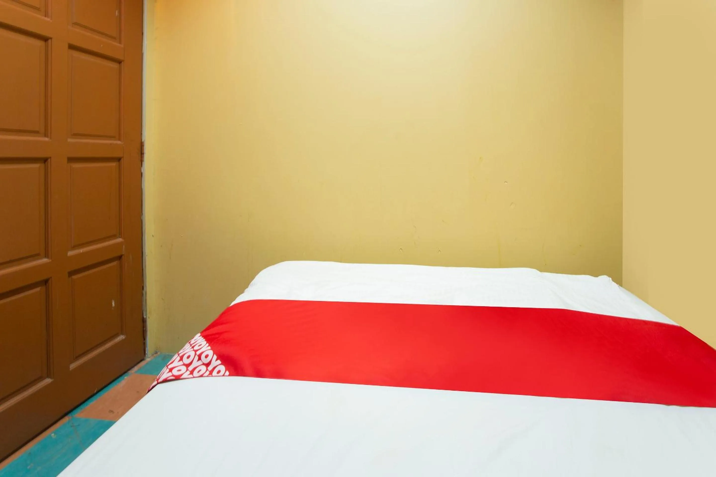 Bedroom, Bed in SPOT ON 90137 Casavilla Hotel Pudu