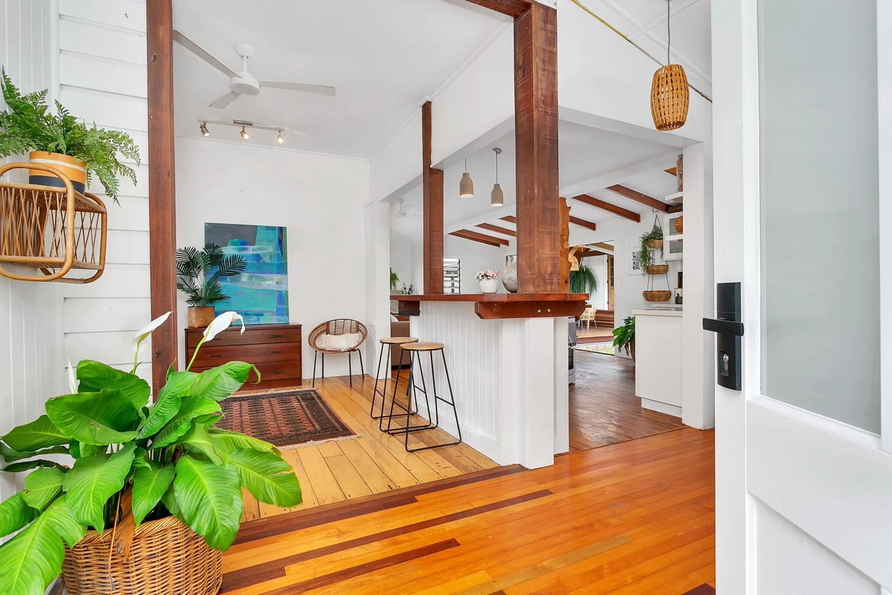 Facade/entrance in Lazenby Lodge