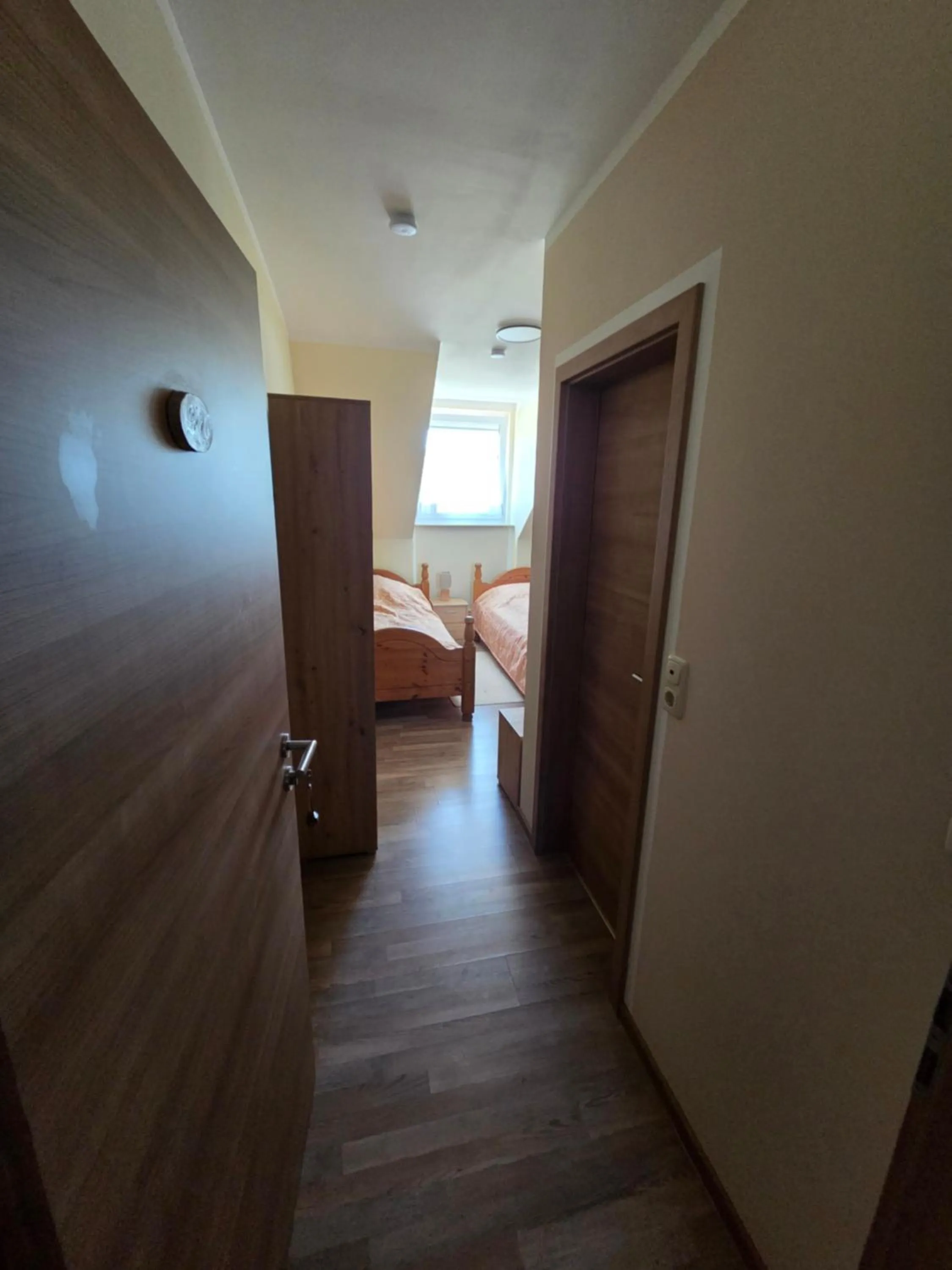 Photo of the whole room, Bed in Landgasthof Frankentor