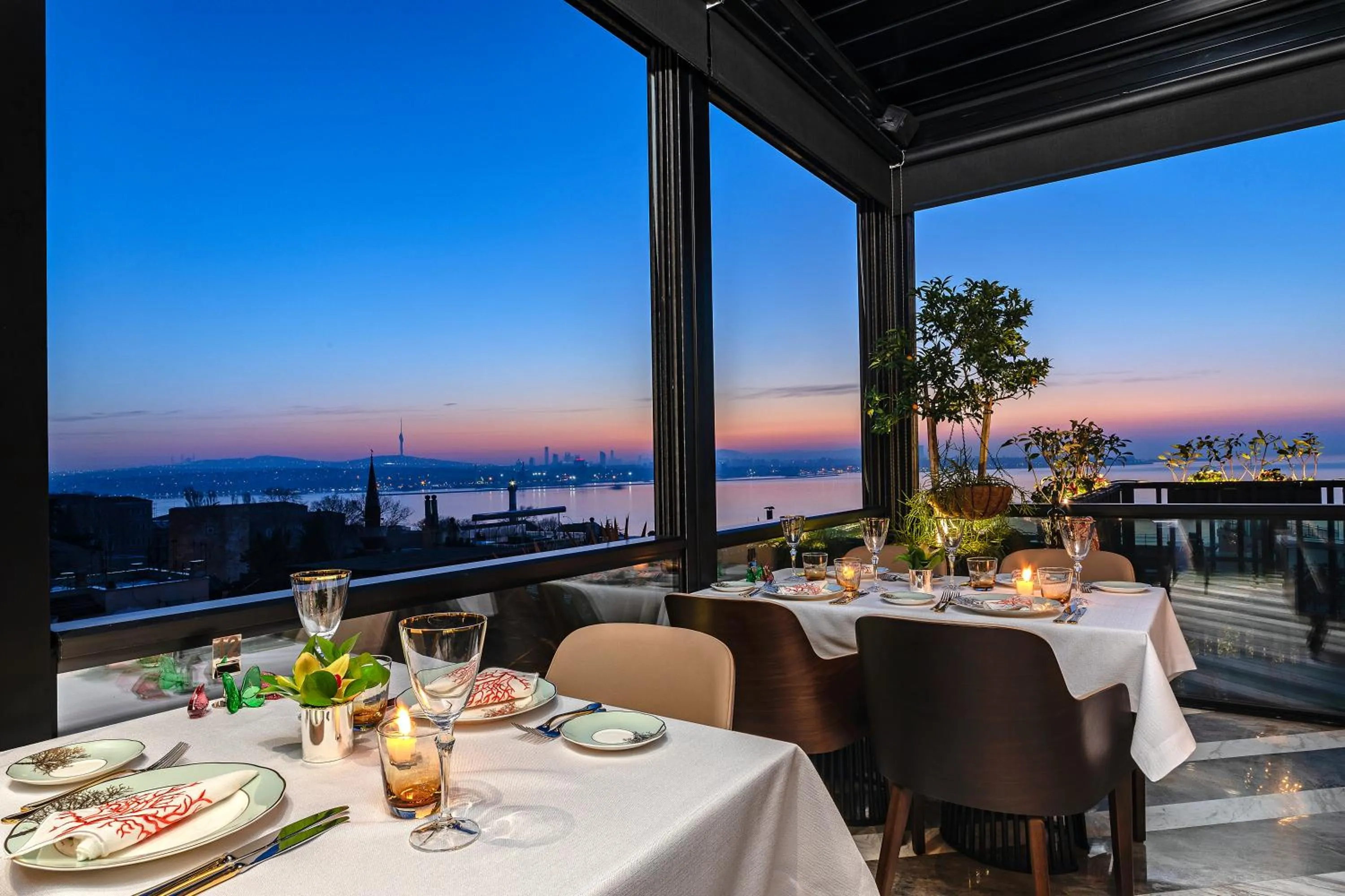 Restaurant/places to eat in Aya Sultanahmet Hotel