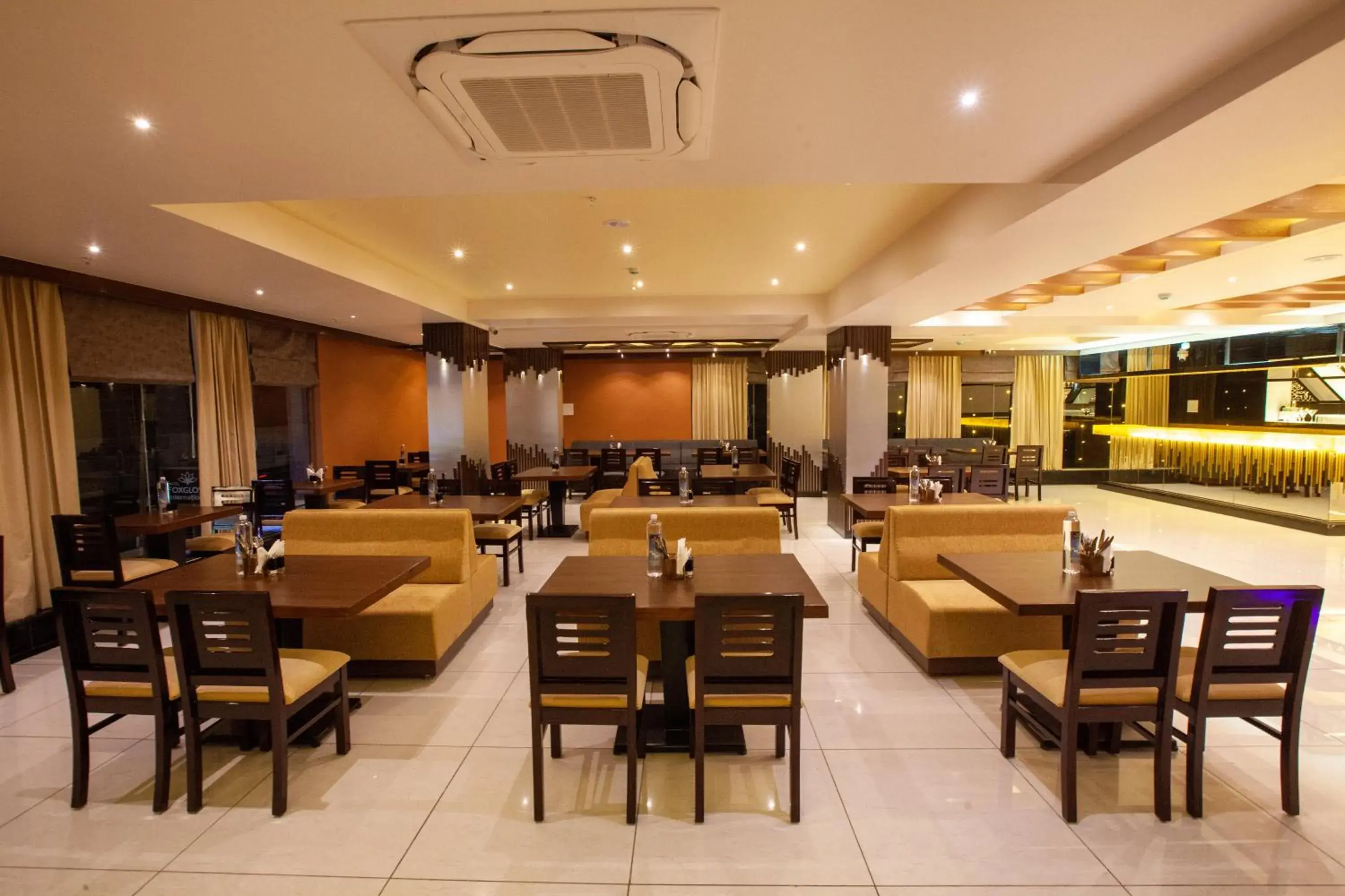 Restaurant/places to eat in Hotel Foxglove International Restaurant/places to eat in Hotel Foxglove International