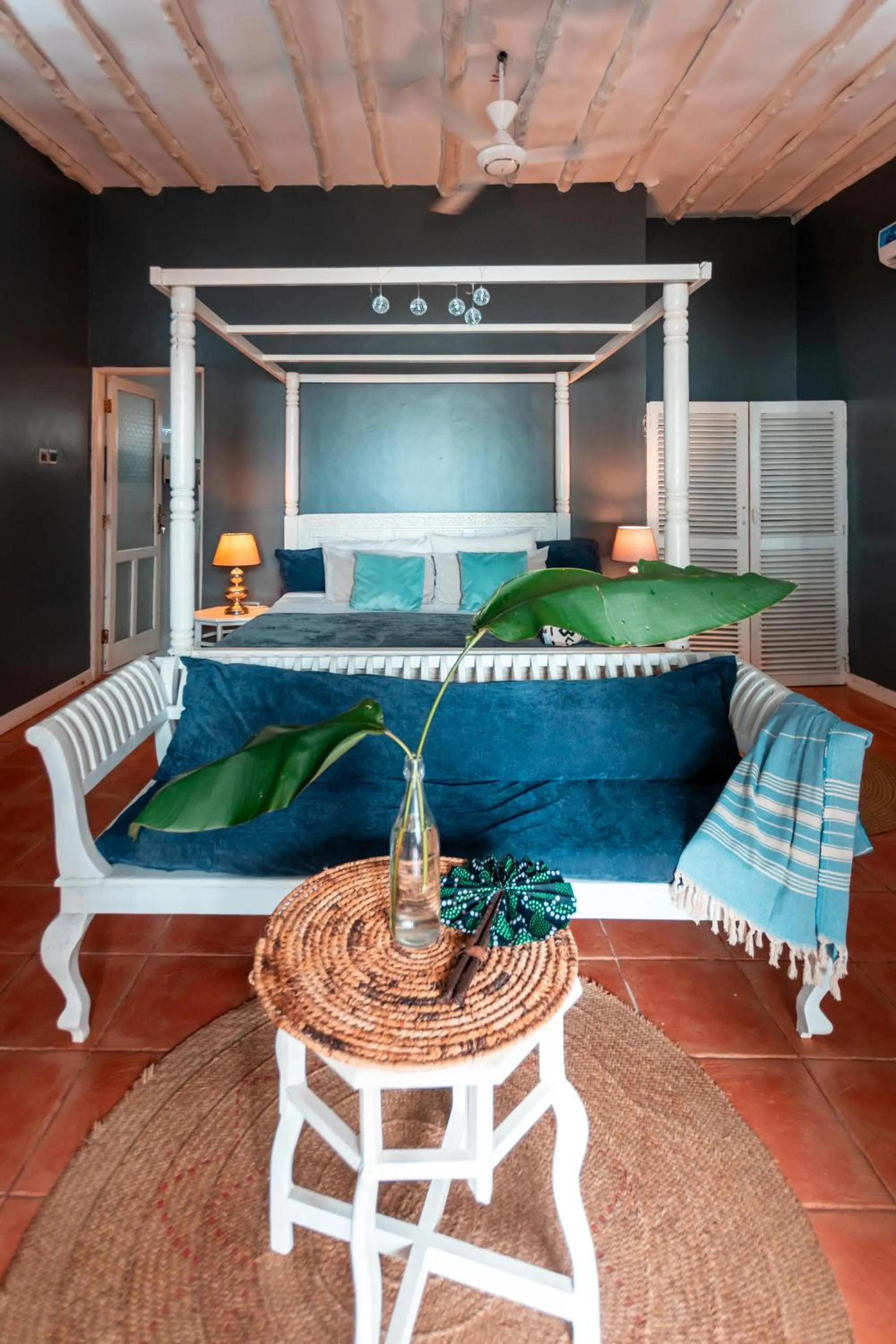 Bed in B4 BOUTIQUE