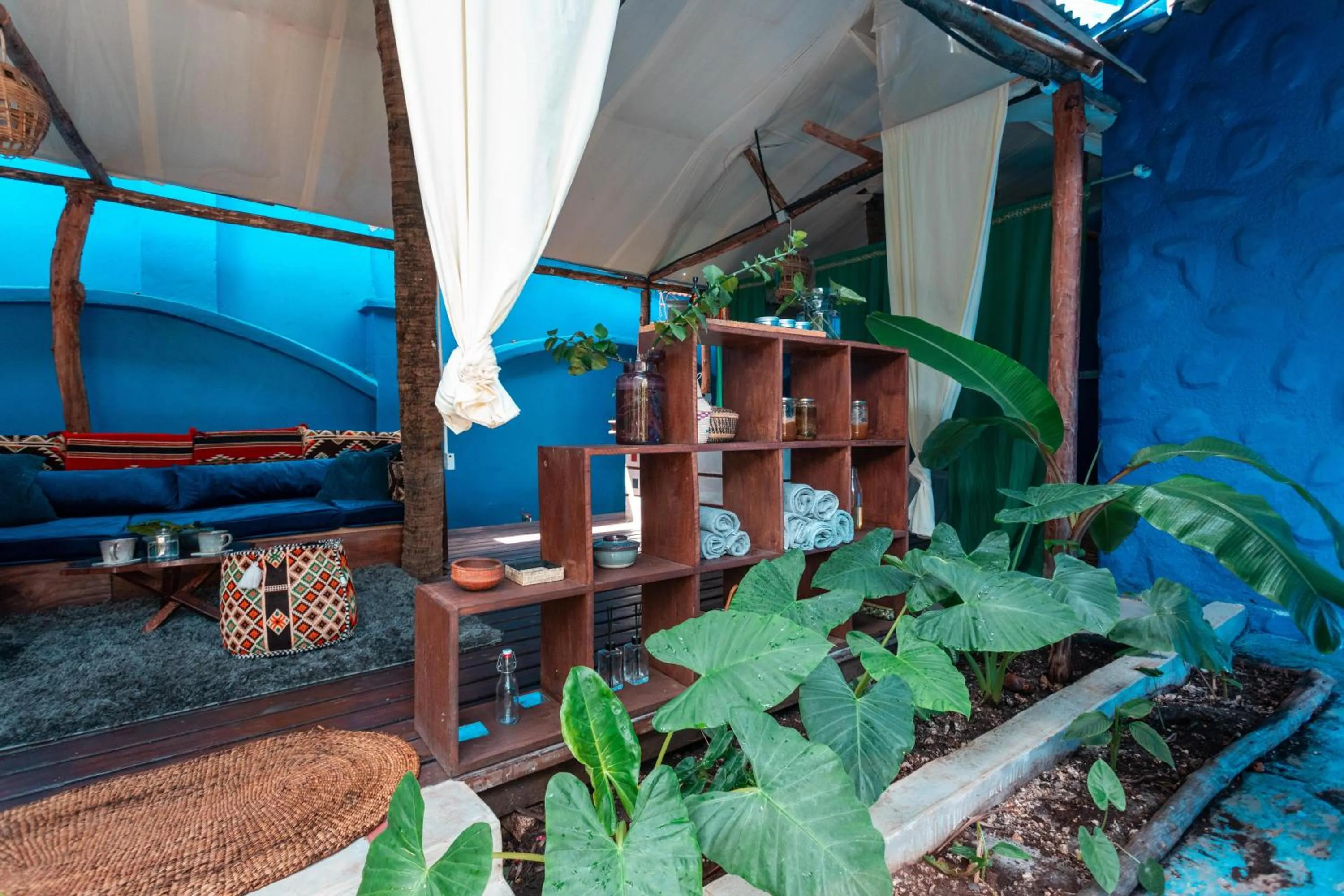 Spa and wellness centre/facilities in B4 BOUTIQUE