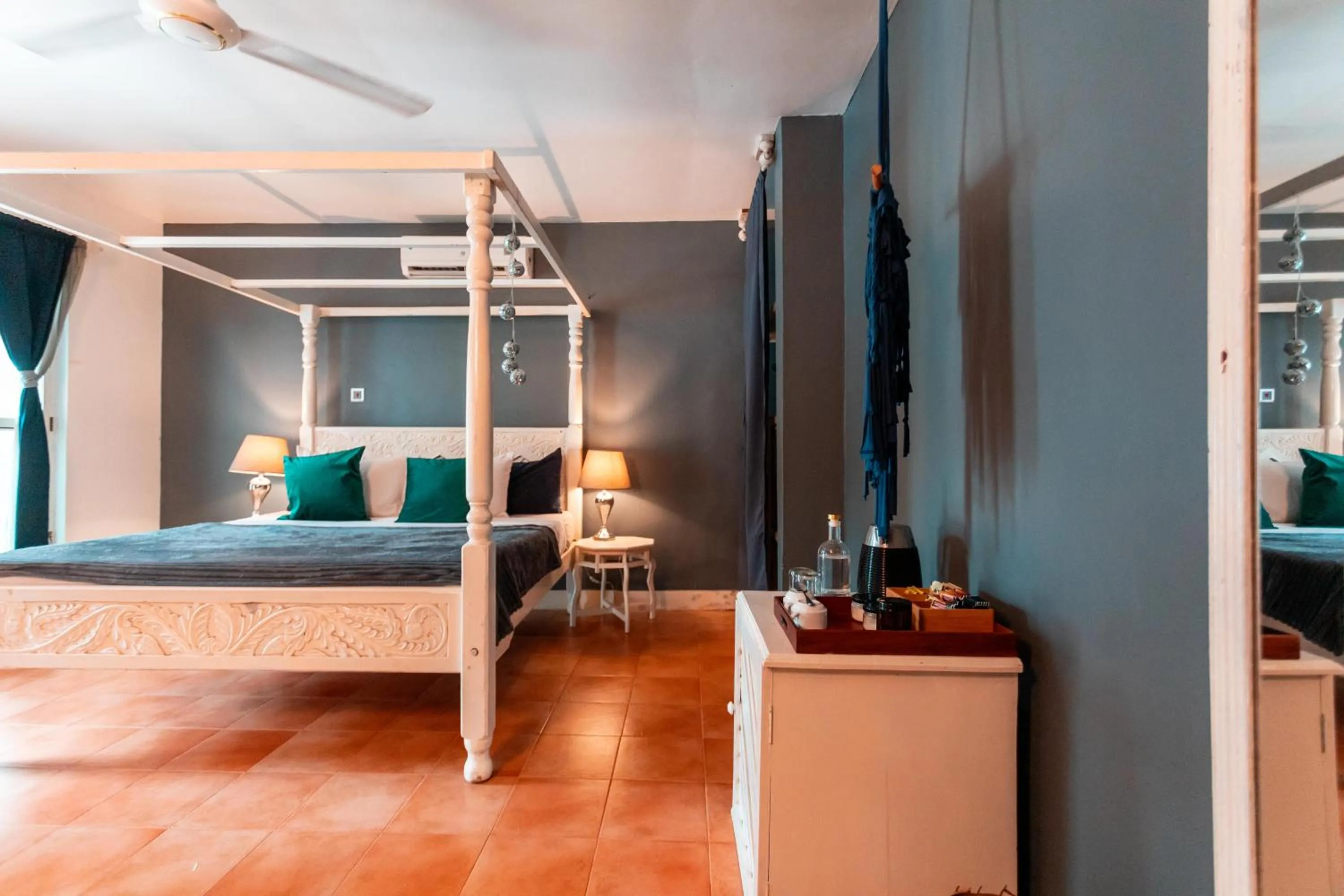 Bed in B4 BOUTIQUE