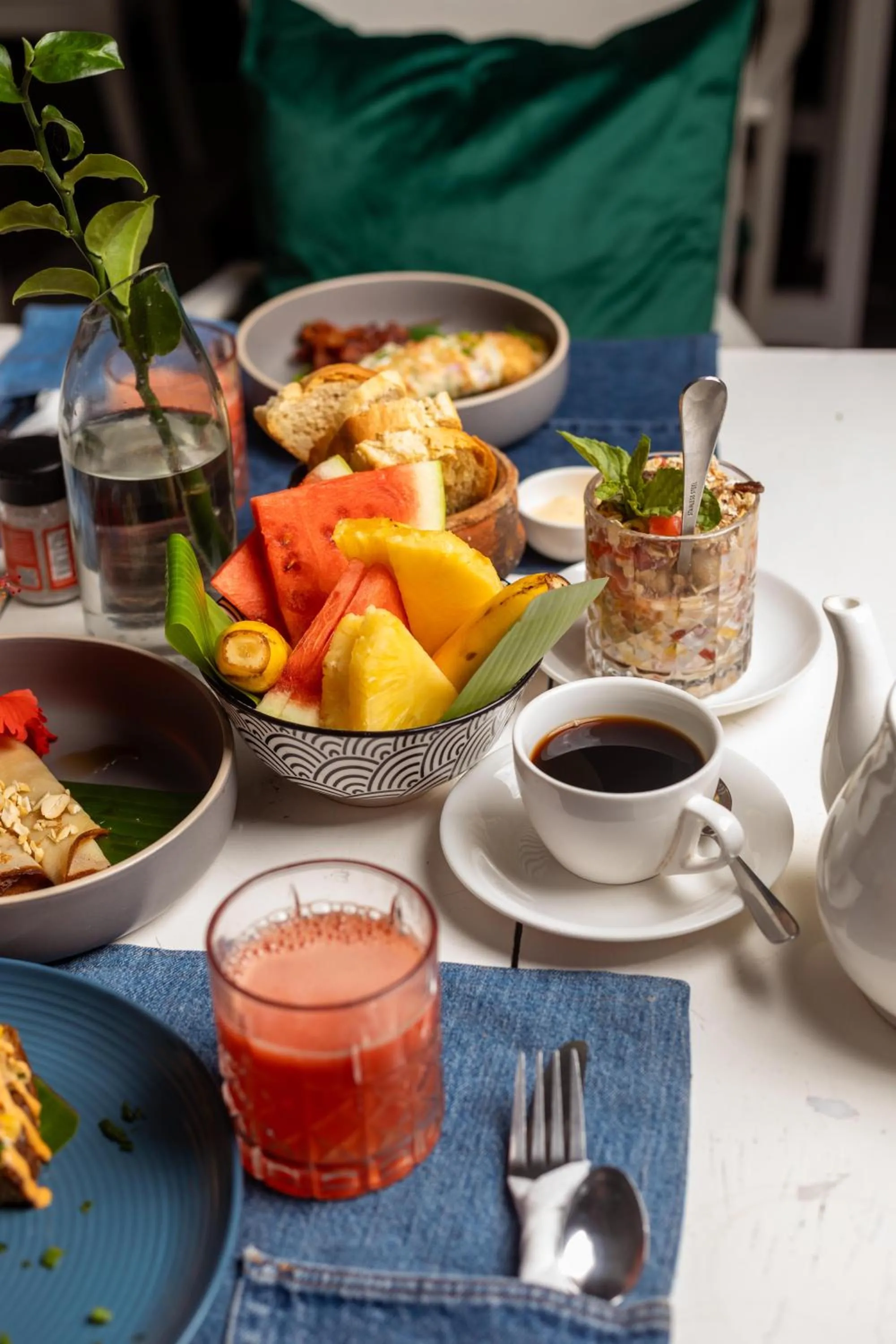 Breakfast in B4 BOUTIQUE