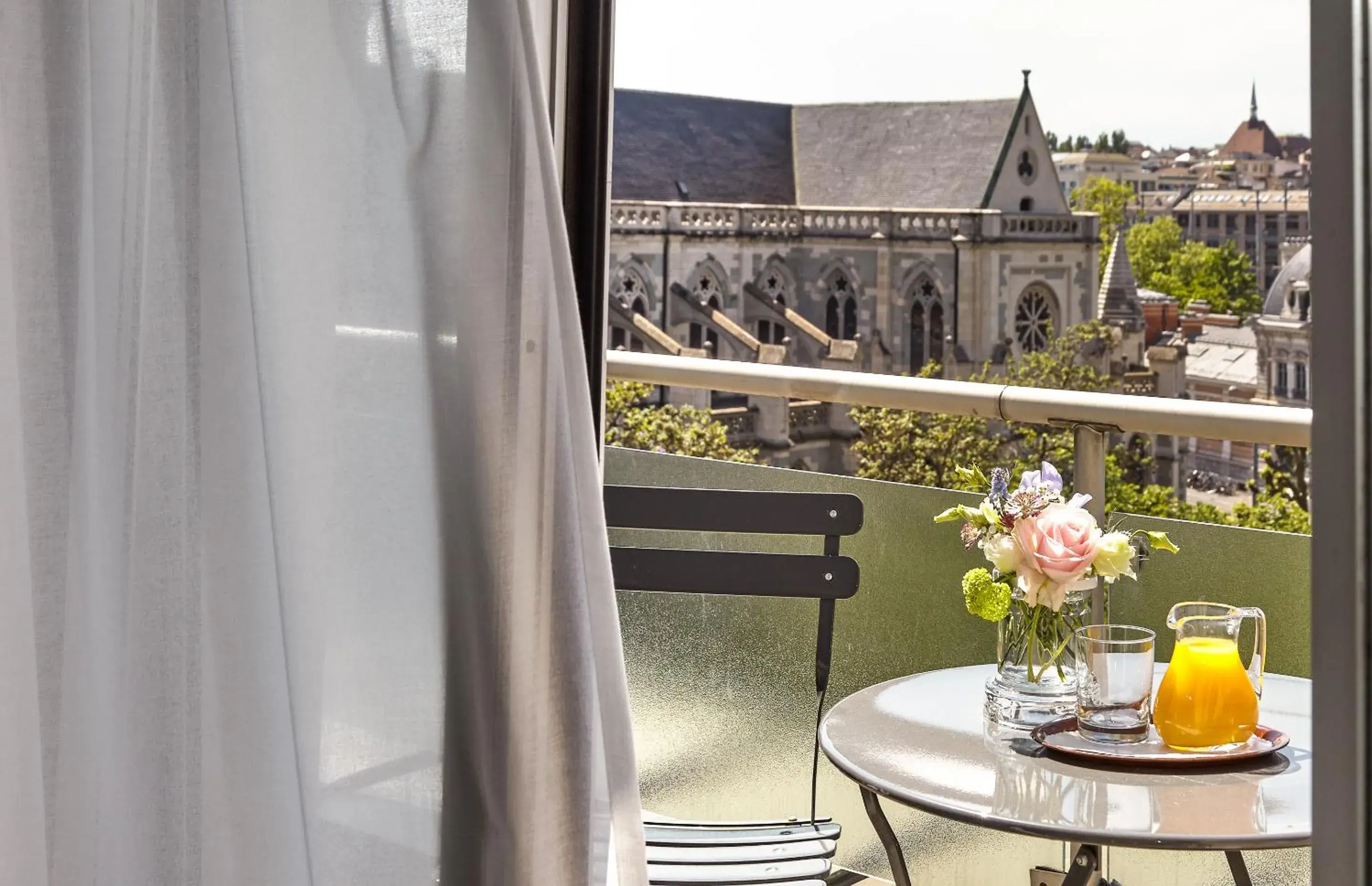 City view in Hotel Suisse City view in Hotel Suisse