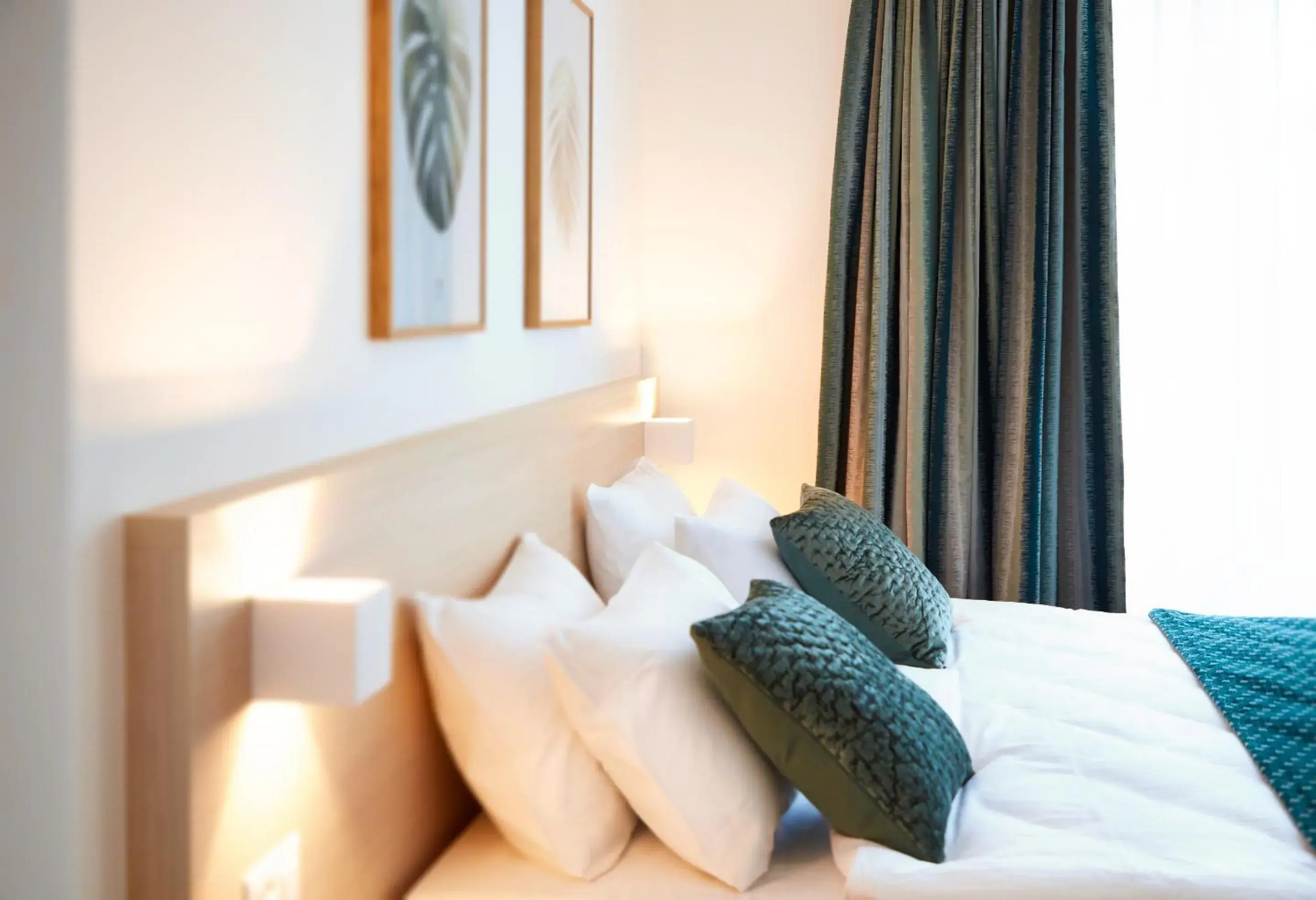 Bedroom, Bed in Hotel Suisse Bedroom, Bed in Hotel Suisse