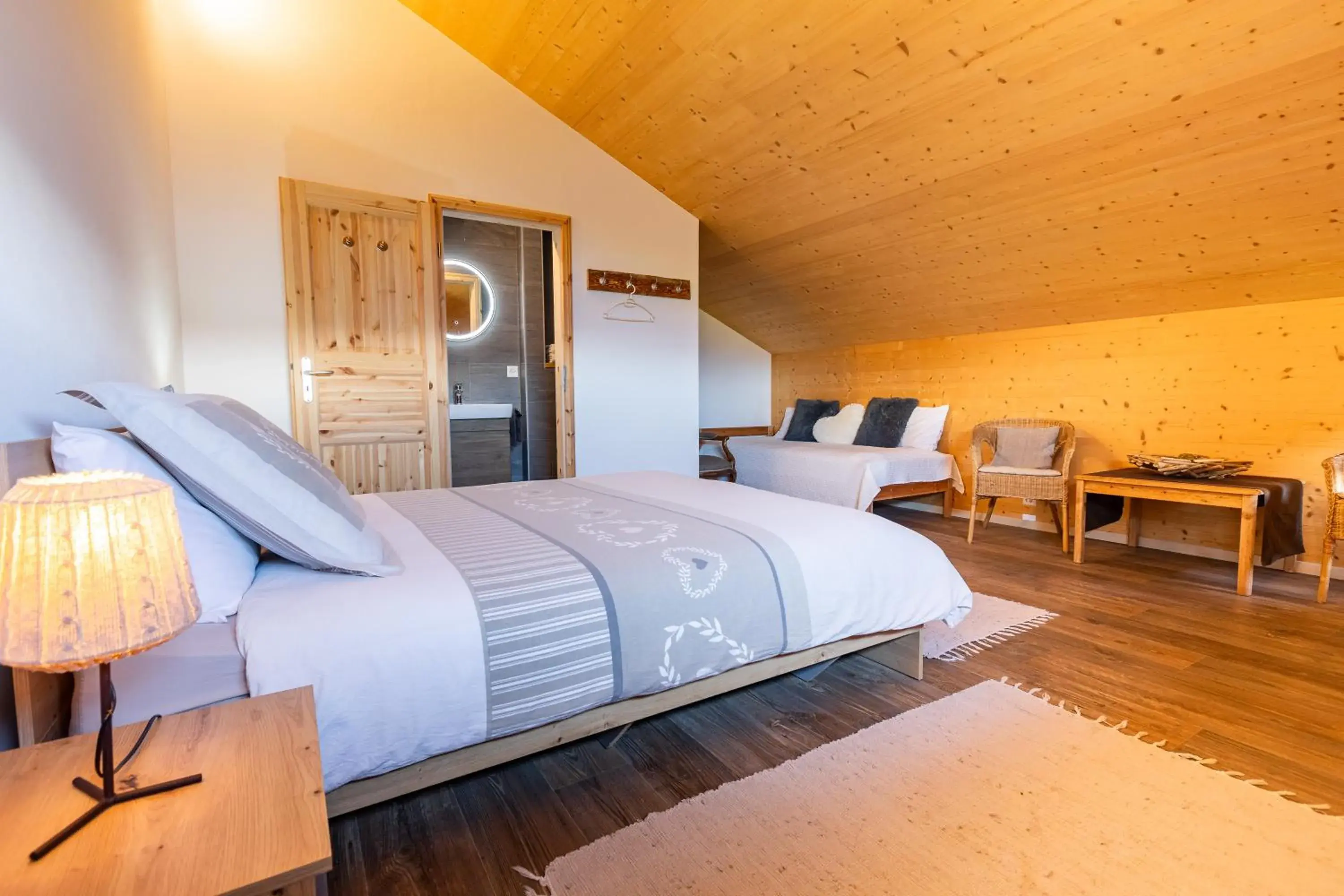 Double Room with Private Bathroom in Chalet Chanso Double Room with Private Bathroom in Chalet Chanso