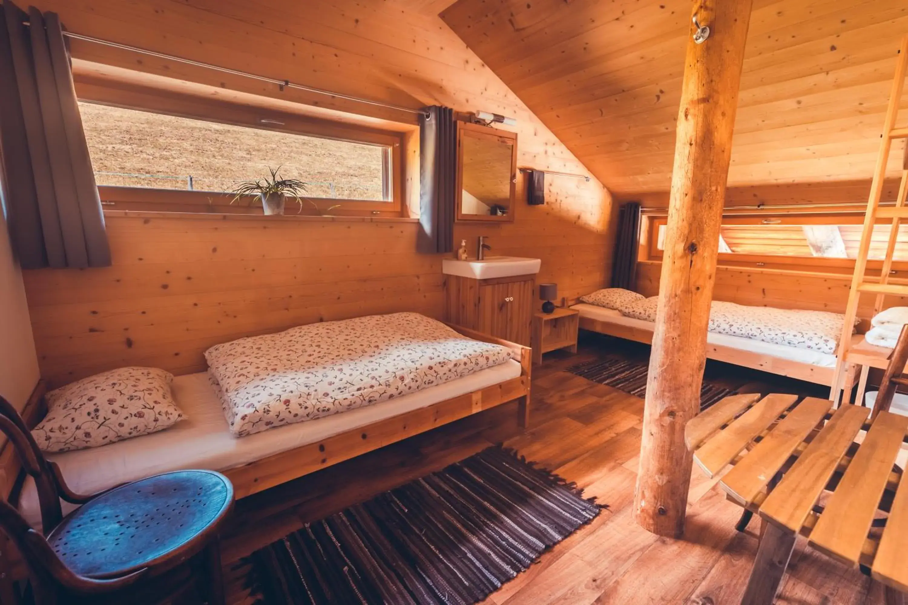 Standard Twin Room with Mountain View - single occupancy in Chalet Chanso Standard Twin Room with Mountain View - single occupancy in Chalet Chanso
