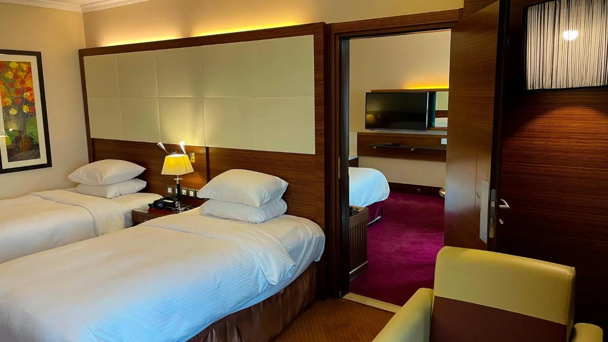 Photo of the whole room, Bed in Crowne Plaza Amman by IHG Photo of the whole room, Bed in Crowne Plaza Amman by IHG