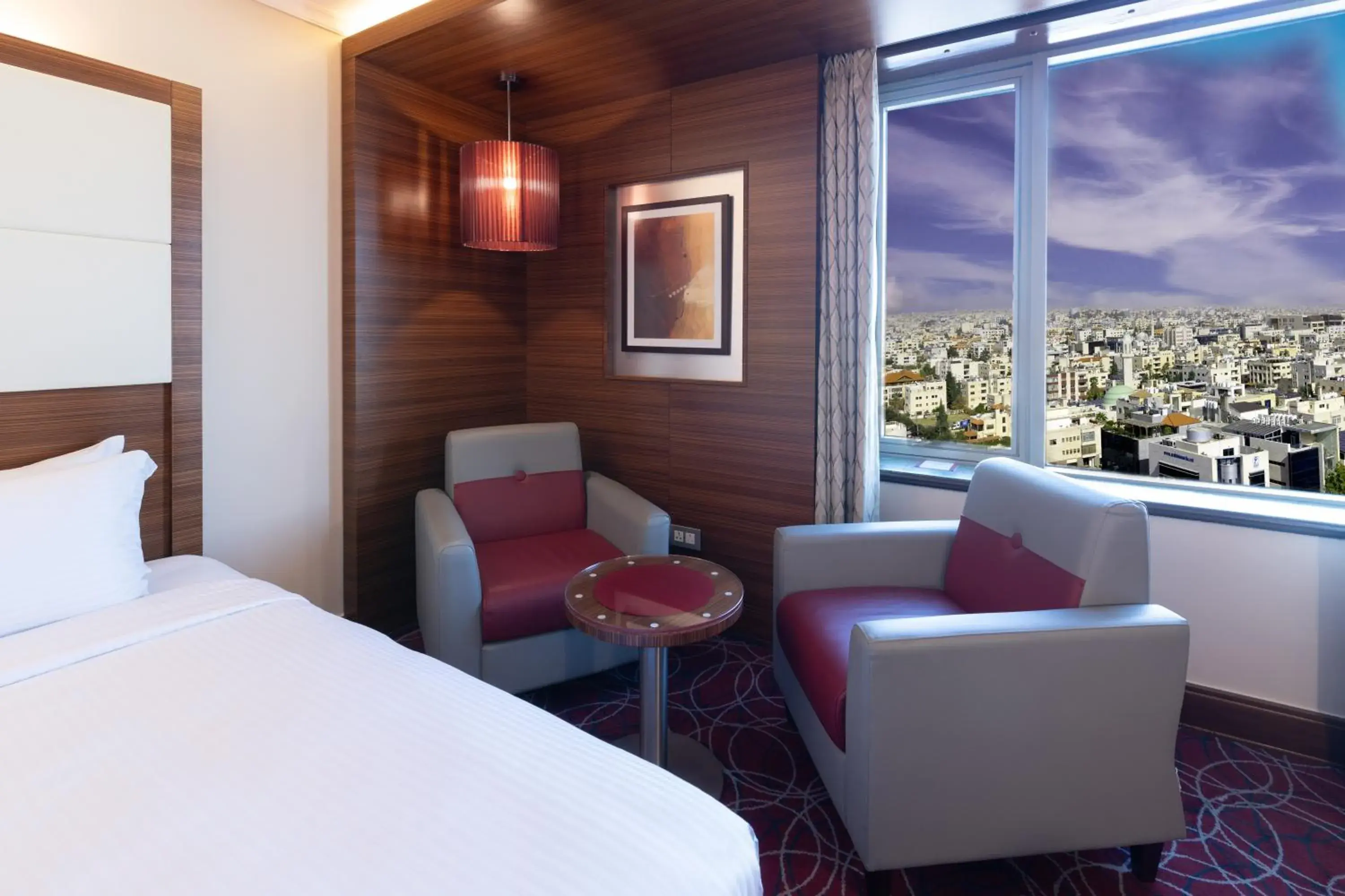 Standard King Room - Smoking in Crowne Plaza Amman by IHG Standard King Room - Smoking in Crowne Plaza Amman by IHG