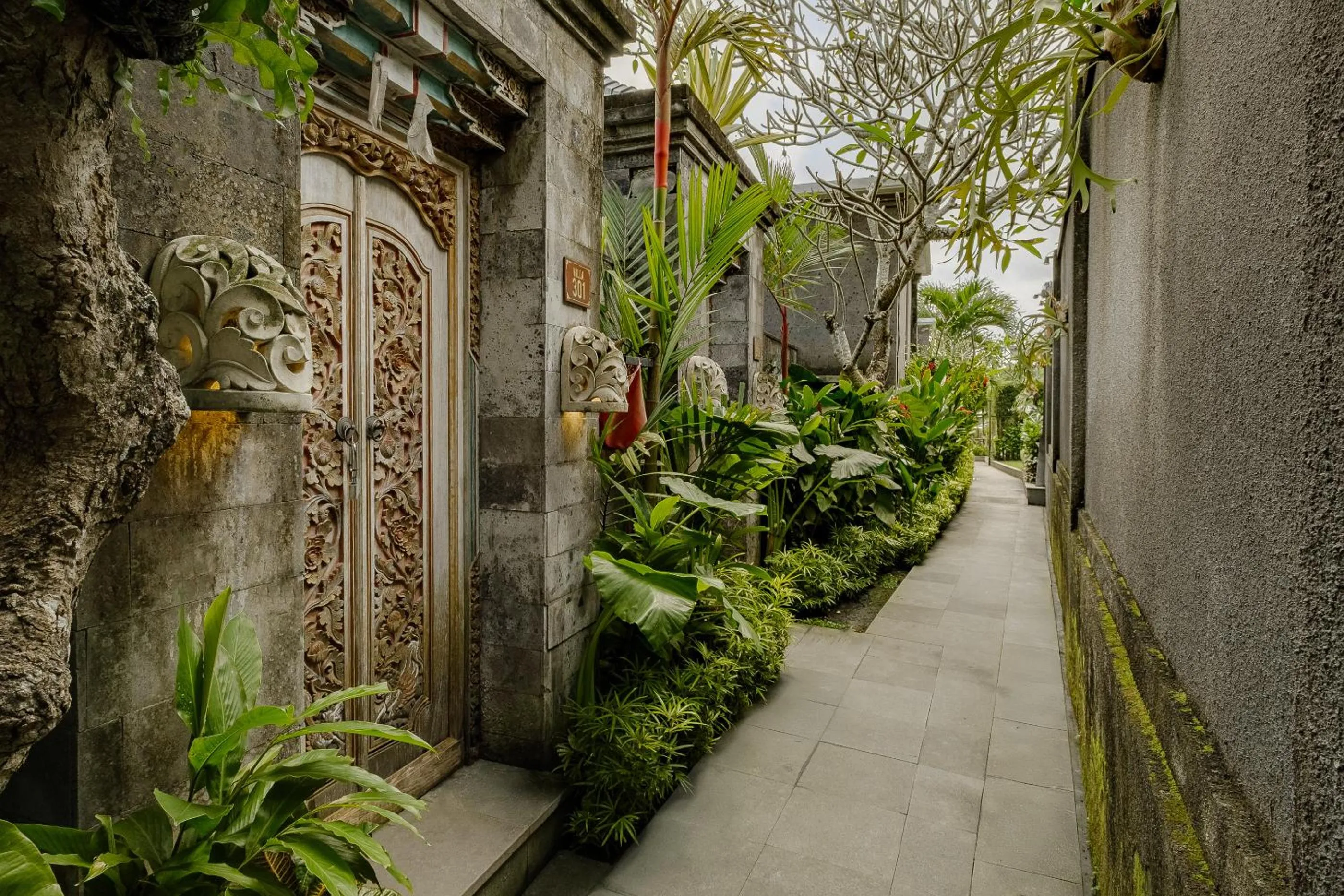 Street view in Yanyan Resort Ubud