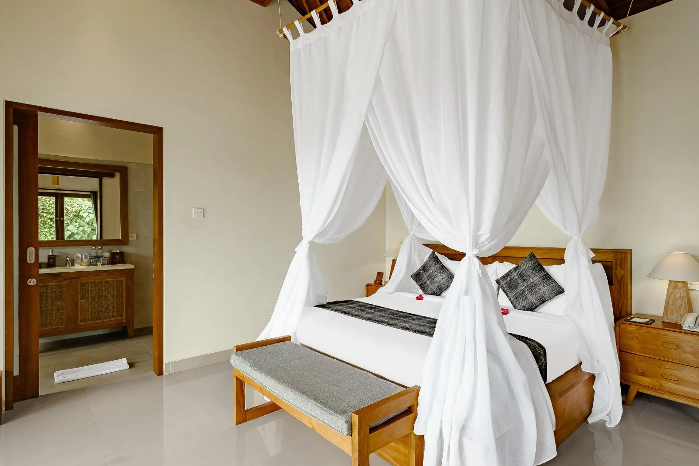 Bedroom, Bed in Yanyan Resort Ubud