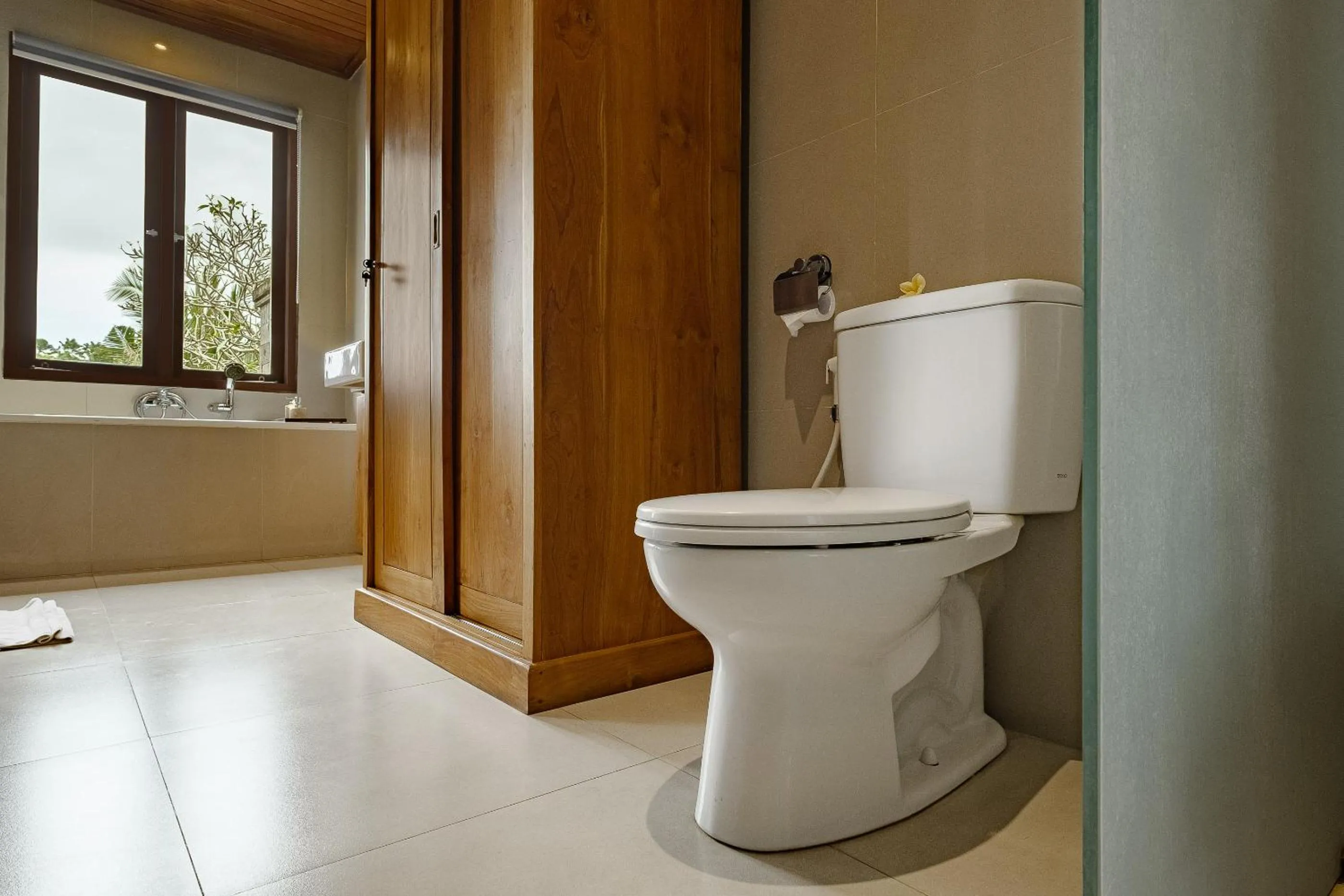 Toilet in Yanyan Resort Ubud