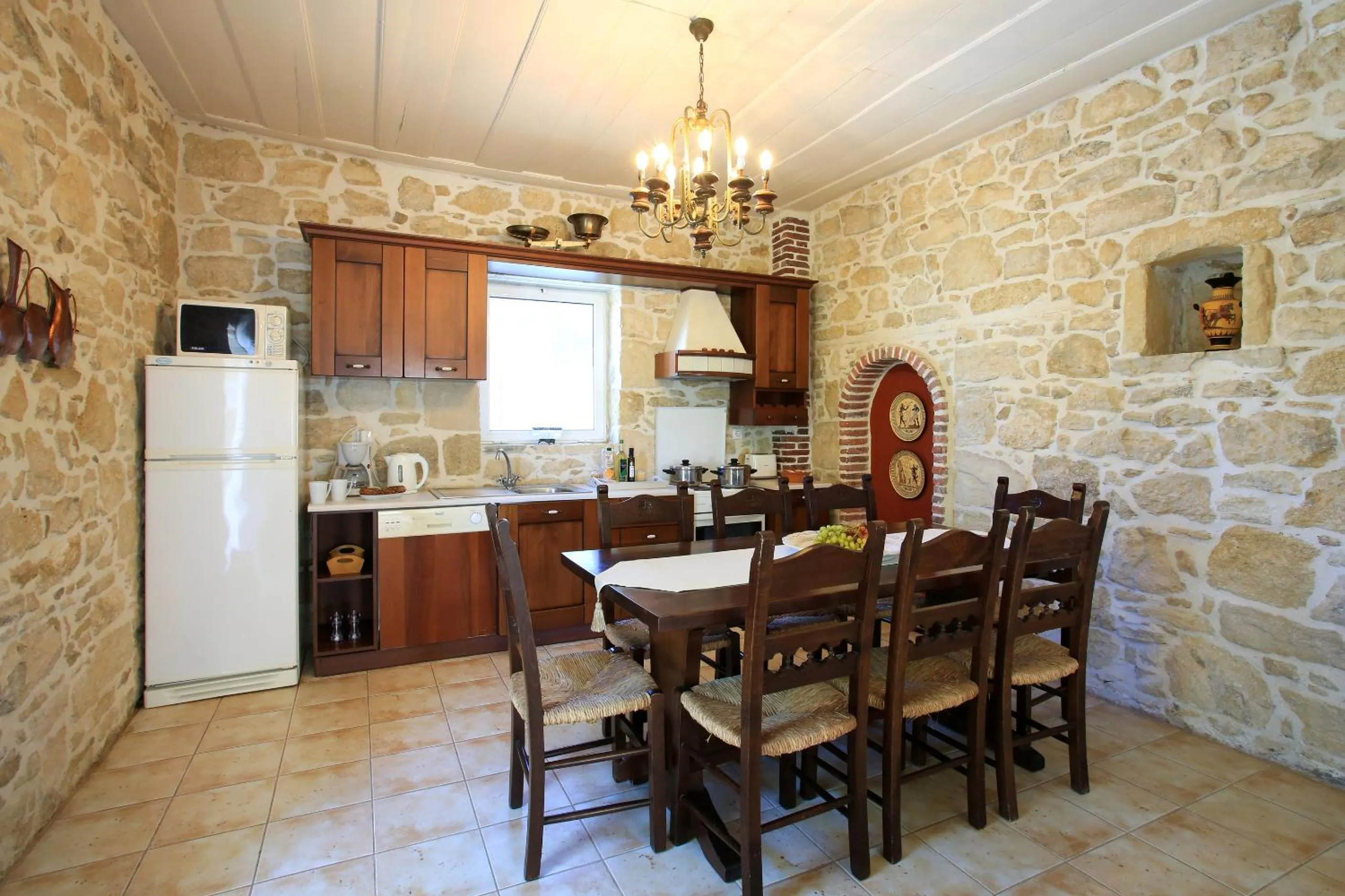 Kitchen or kitchenette in Villa Oasis