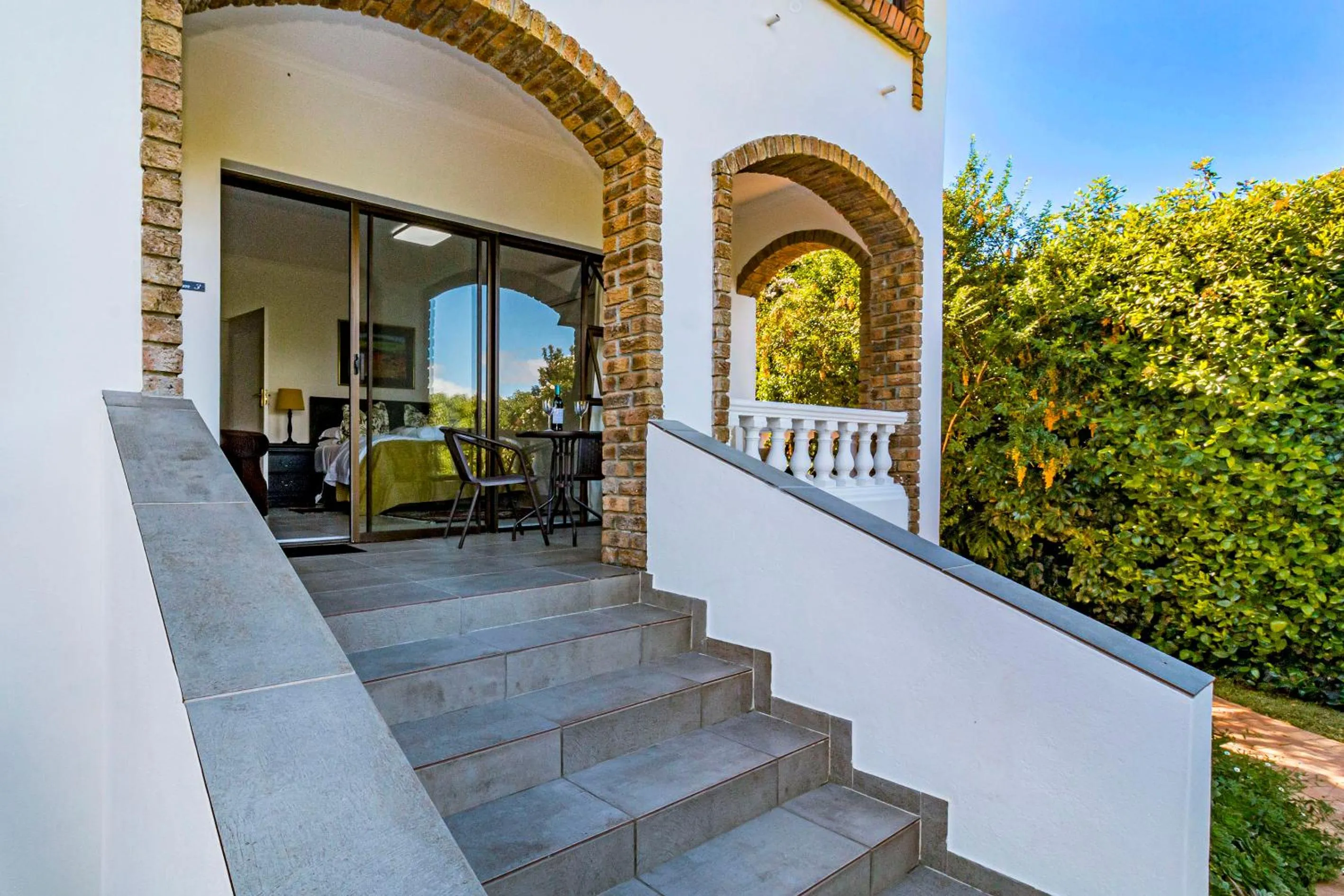 Patio in 5 Rembrandt Guesthouse